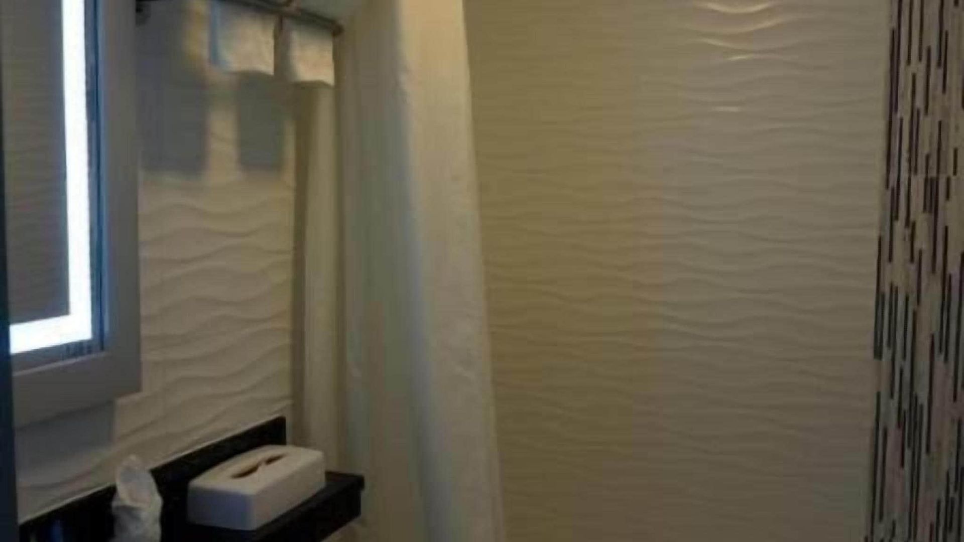 Hotel Umbrella Bronx