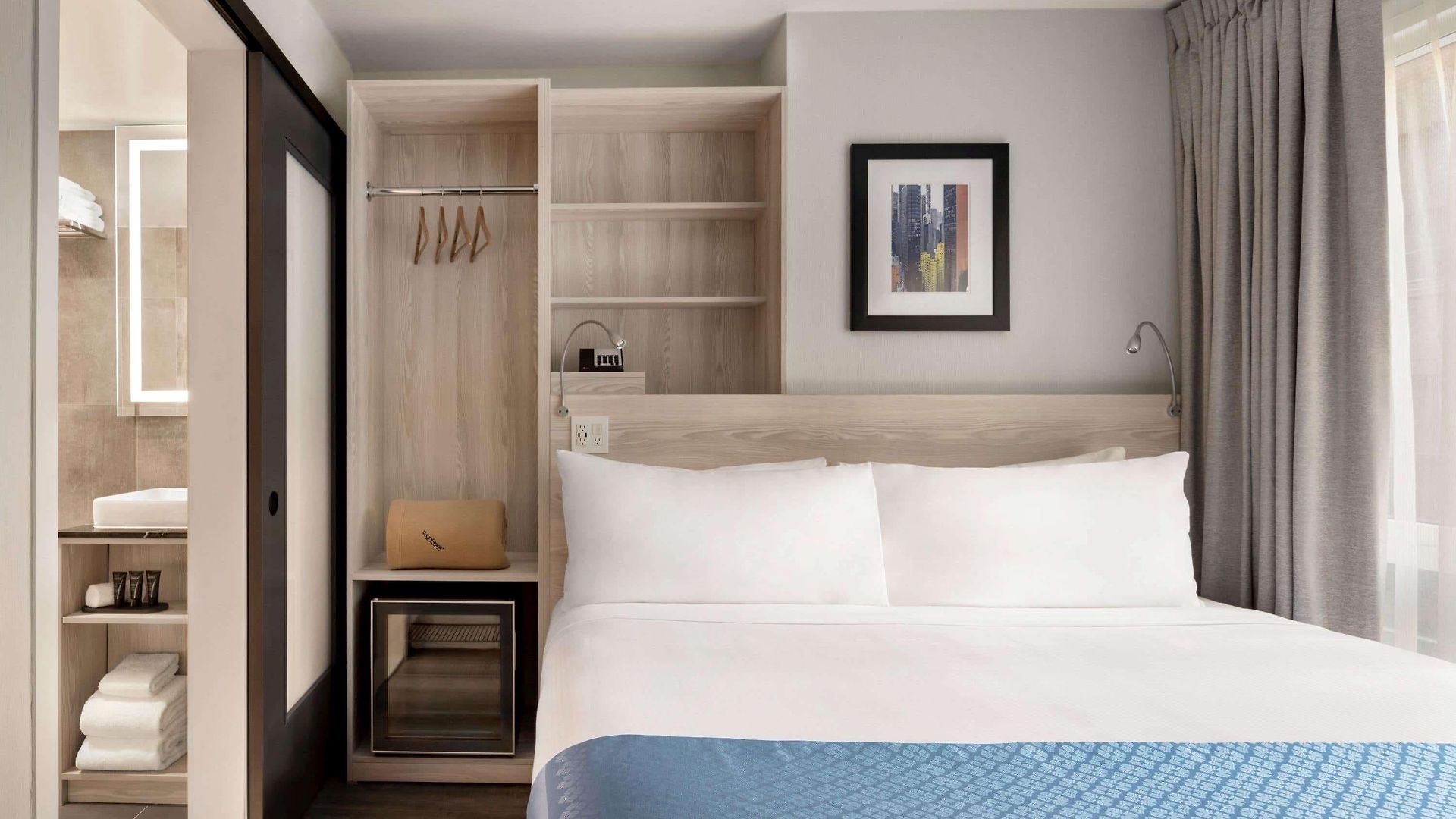 Wingate By Wyndham Midtown South/5th Ave Hotel