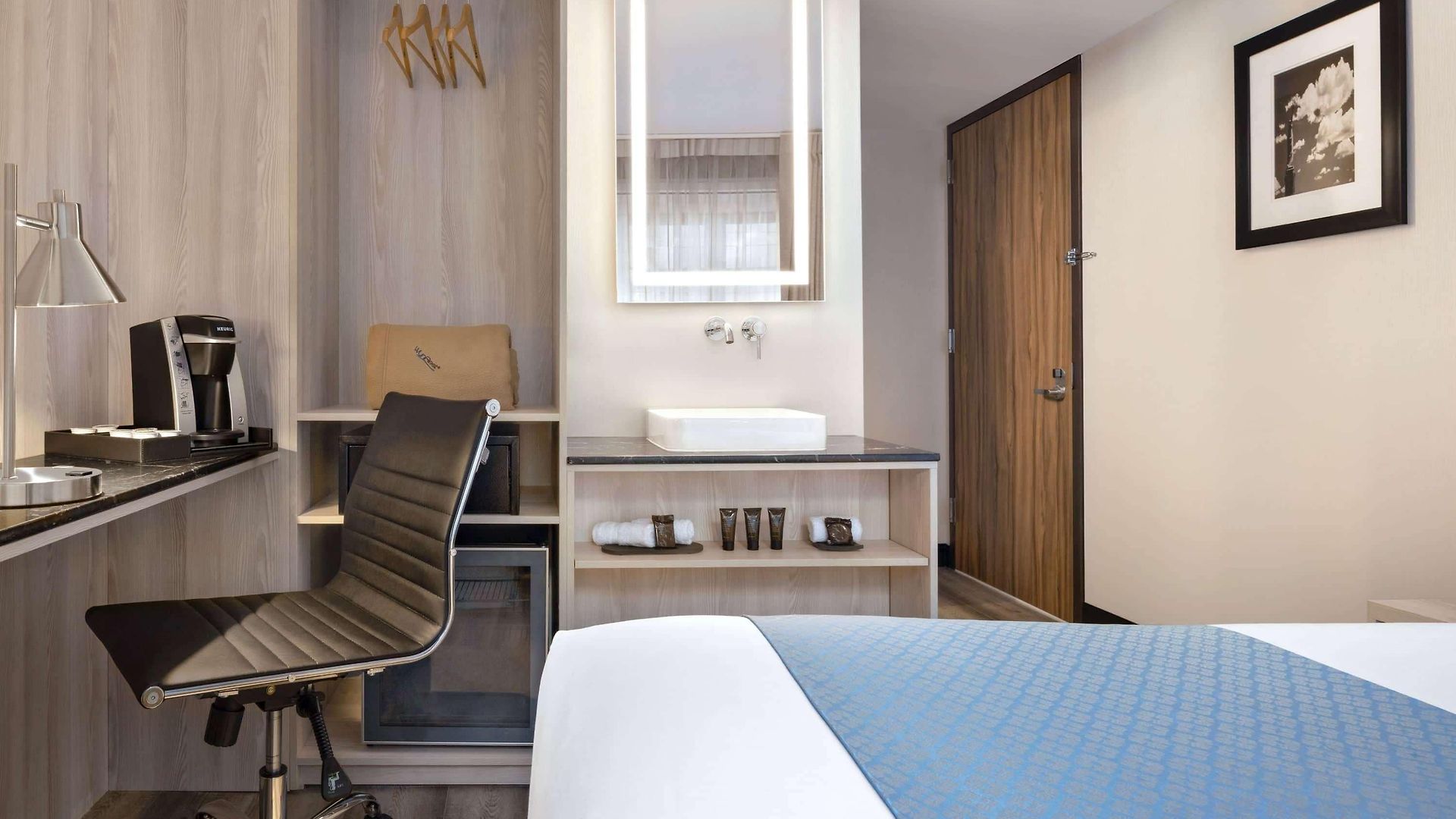 Wingate By Wyndham Midtown South/5th Ave Hotel