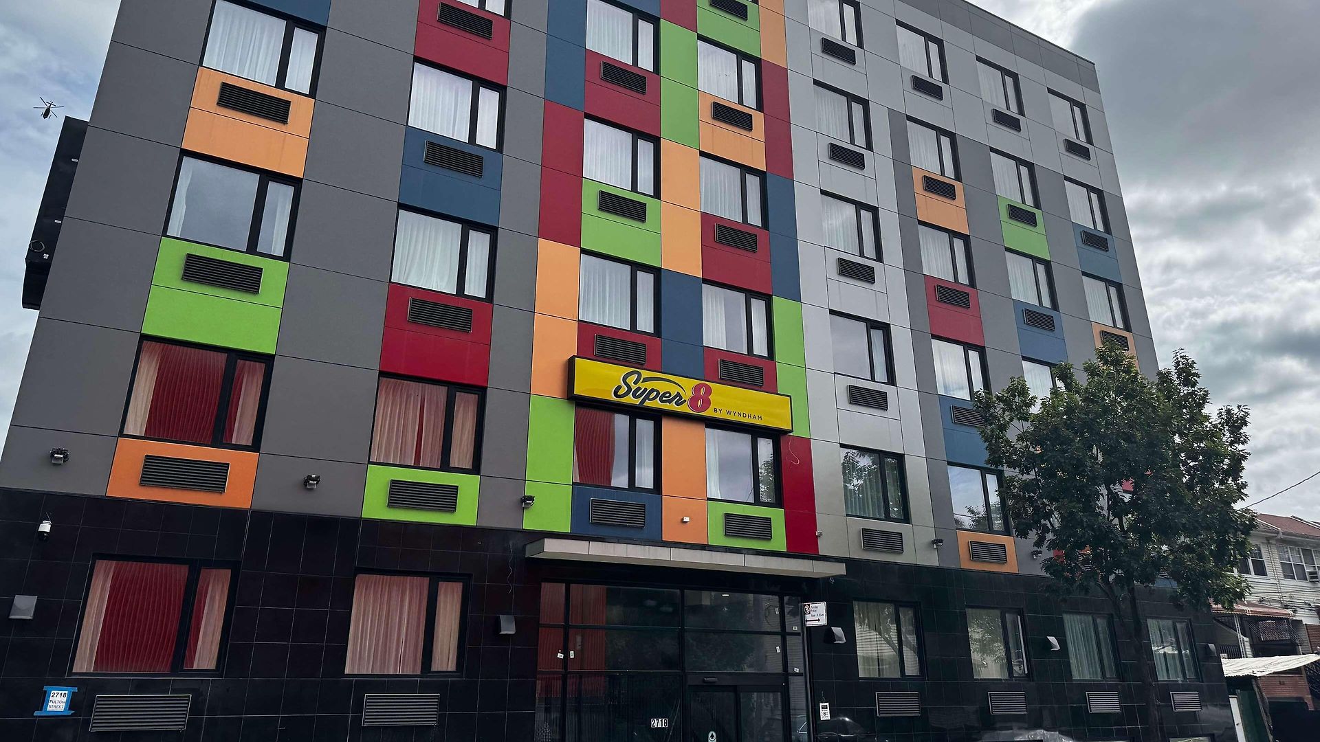 Super 8 By Wyndham Brooklyn Fulton Street Broadway Junction Hotel 2*