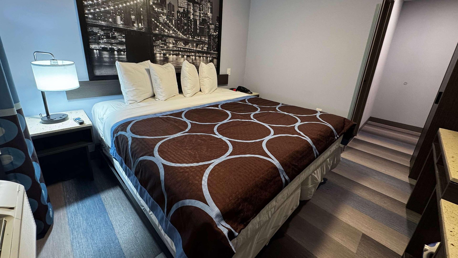 Super 8 By Wyndham Brooklyn Fulton Street Broadway Junction New York