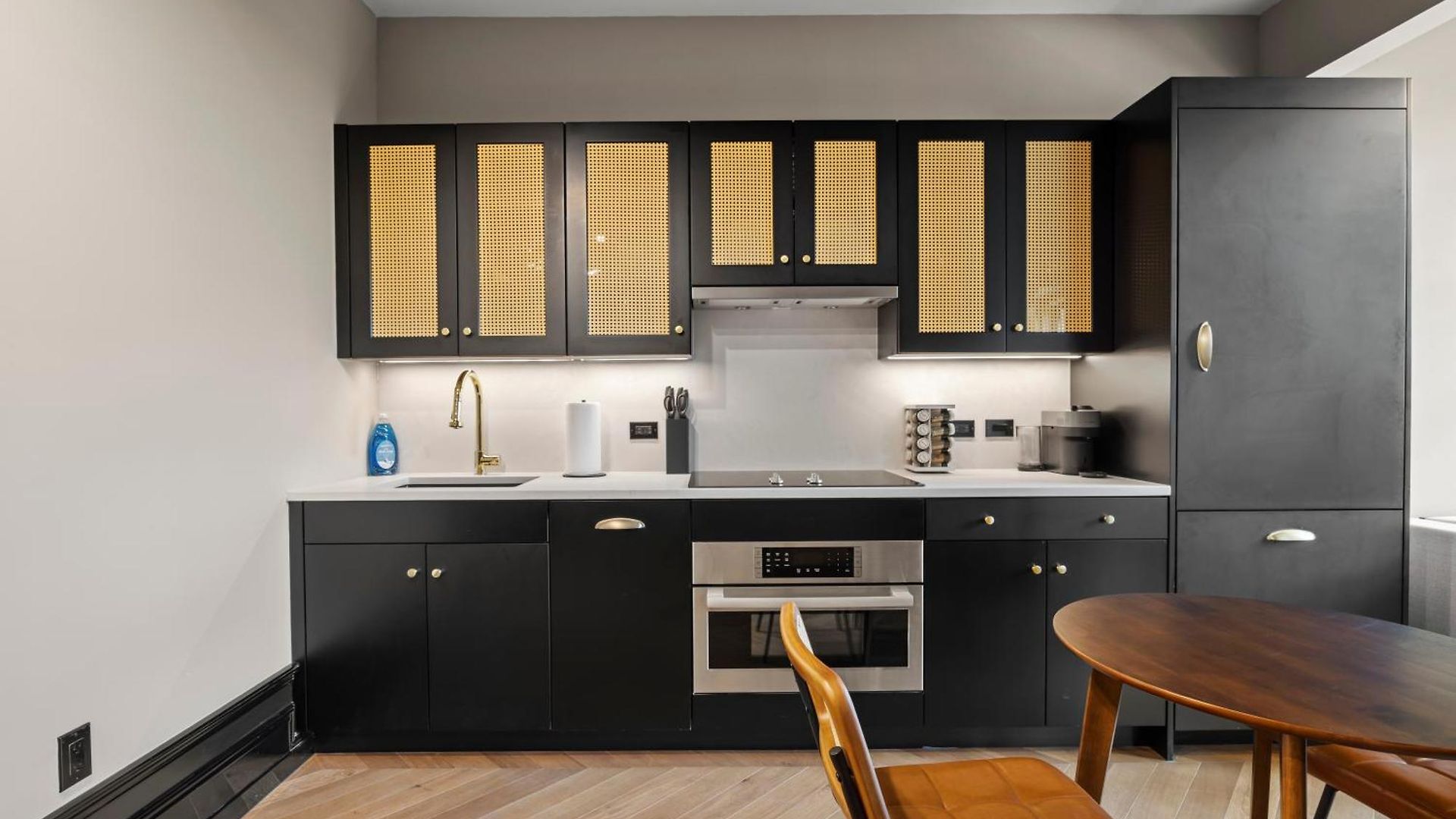 Freeman 303 By Rove Travel - 1br With Shared Amenities * New York