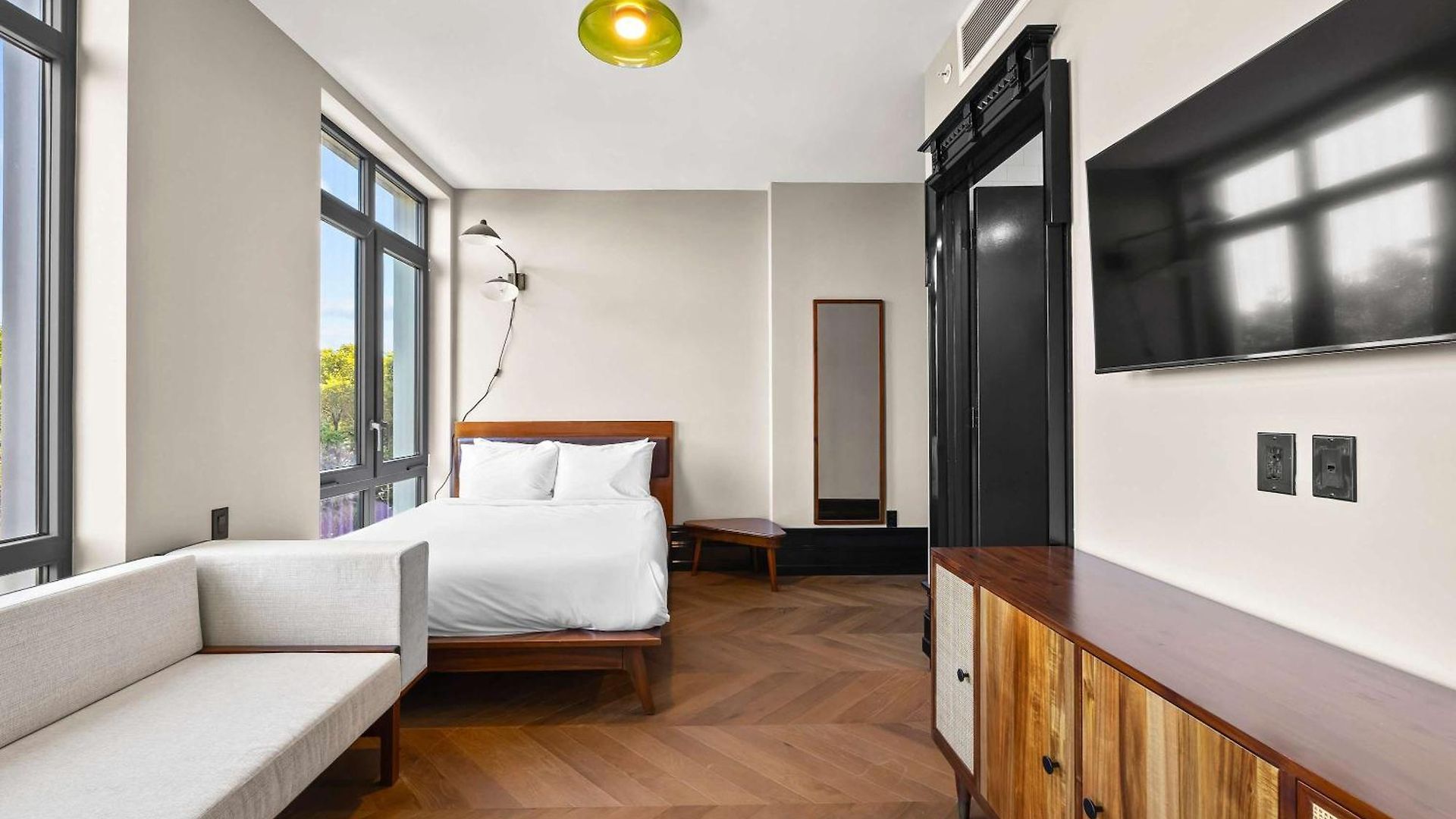 Freeman 503 By Rove Travel - 1br With Shared Amenities * New York