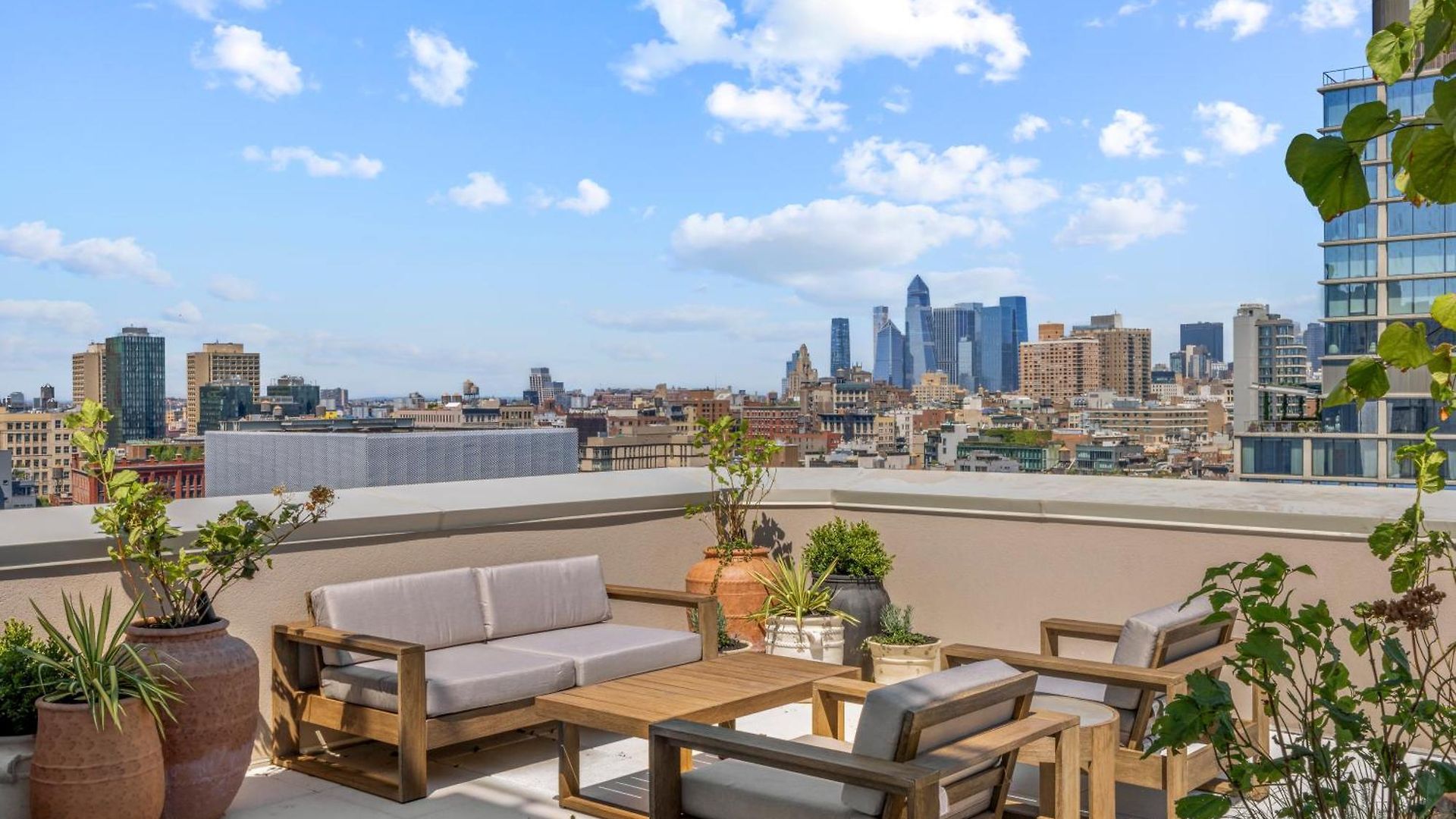 Freeman 901 By Rove Travel - With Shared Amenities Holiday home New York