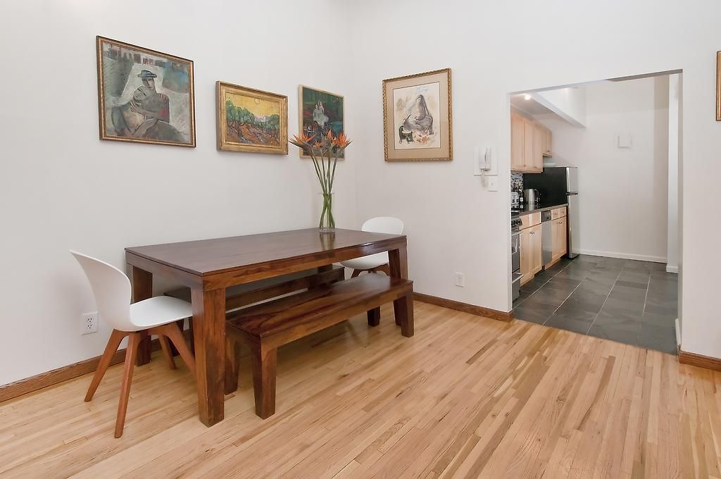 Luxury Next To Times Square Apartment *