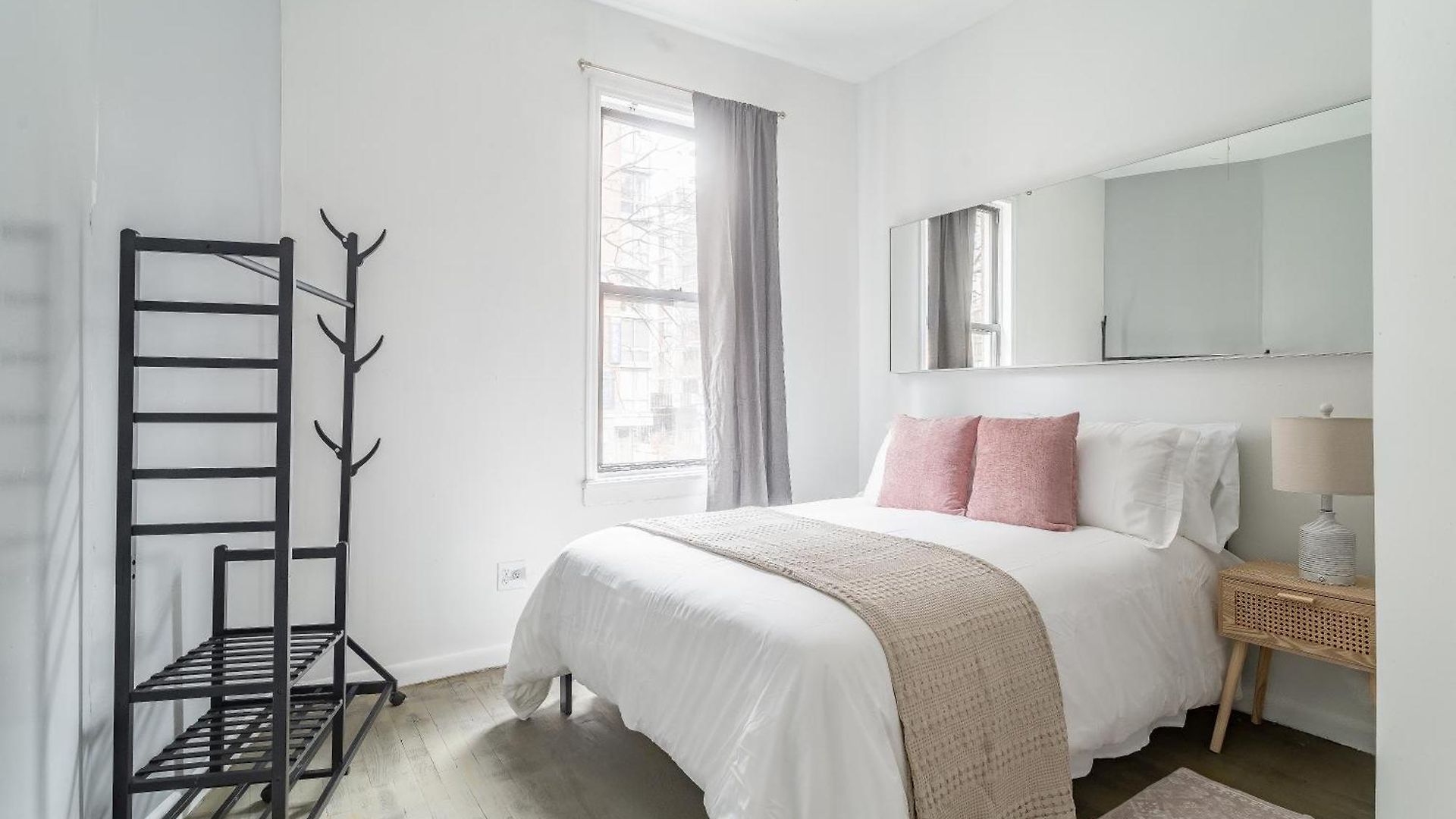 Apartment Location! 3br Near Empire State, Madison Square Garden