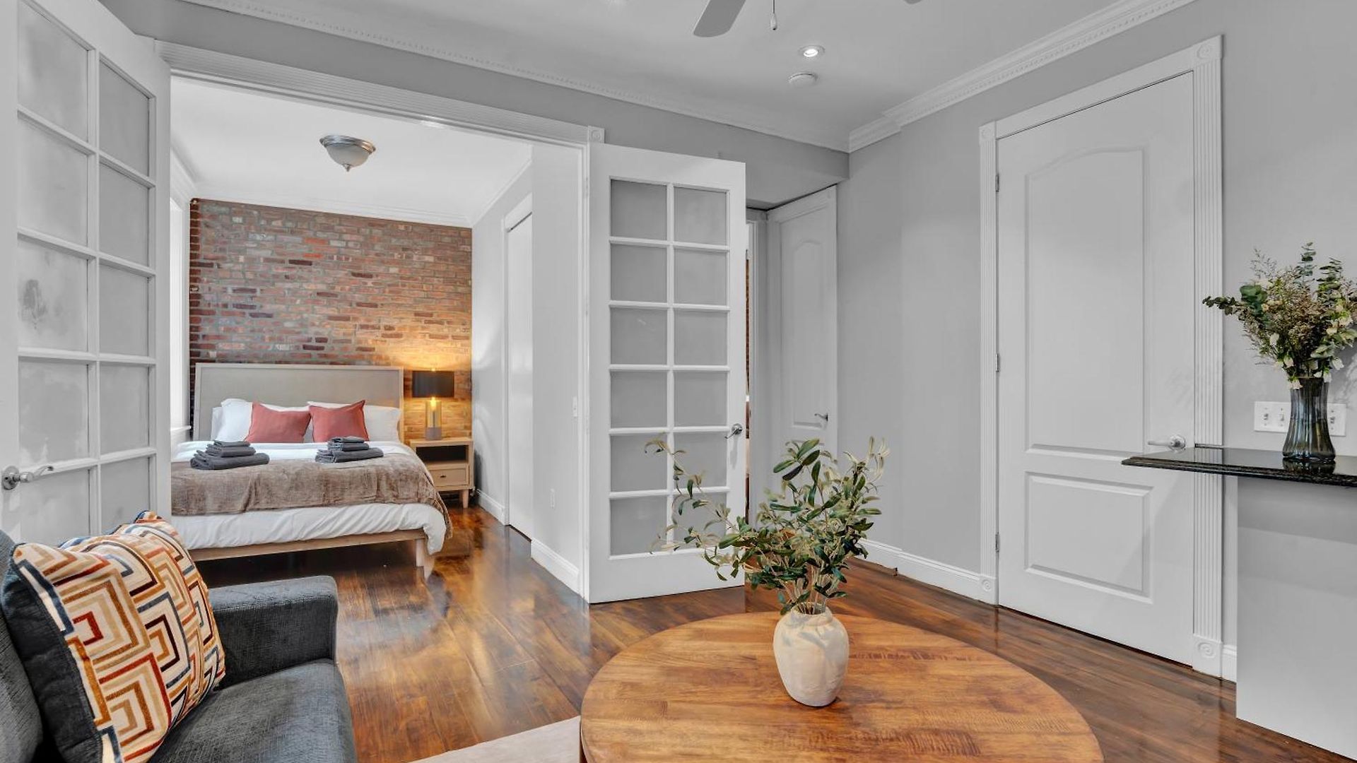 Apartment Elegant 3br-2ba In Gramercy -modern & New York