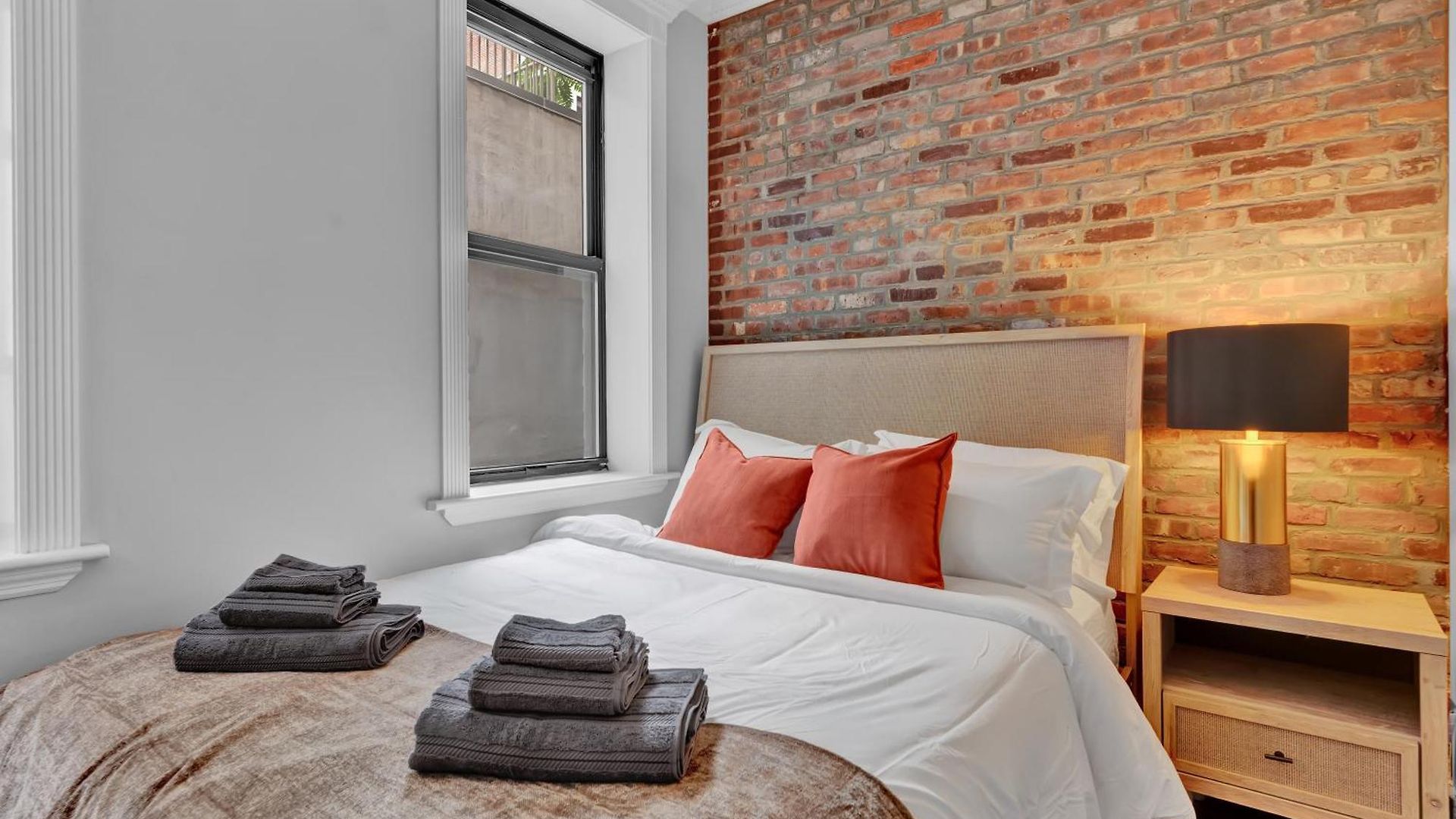 Apartment Elegant 3br-2ba In Gramercy -modern & *