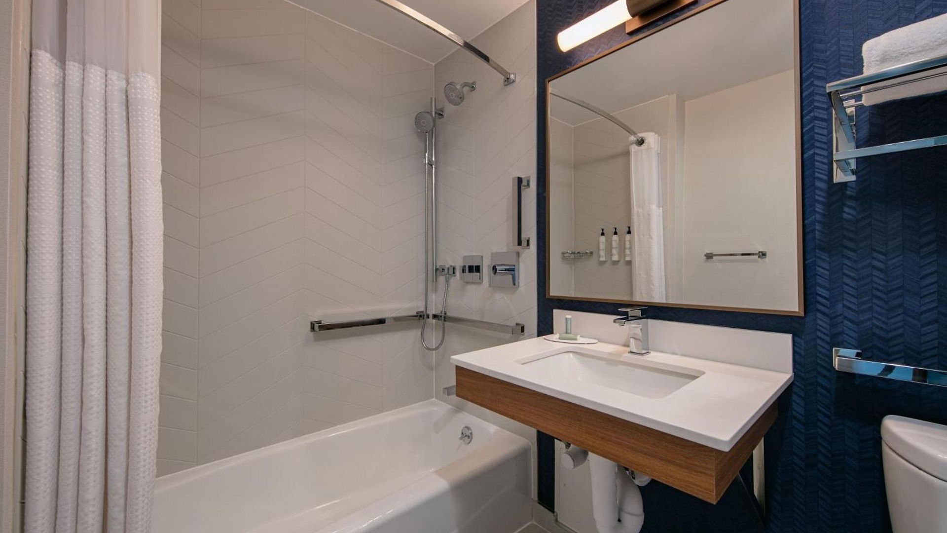 Fairfield By Marriott Jfk Airport Hotel New York