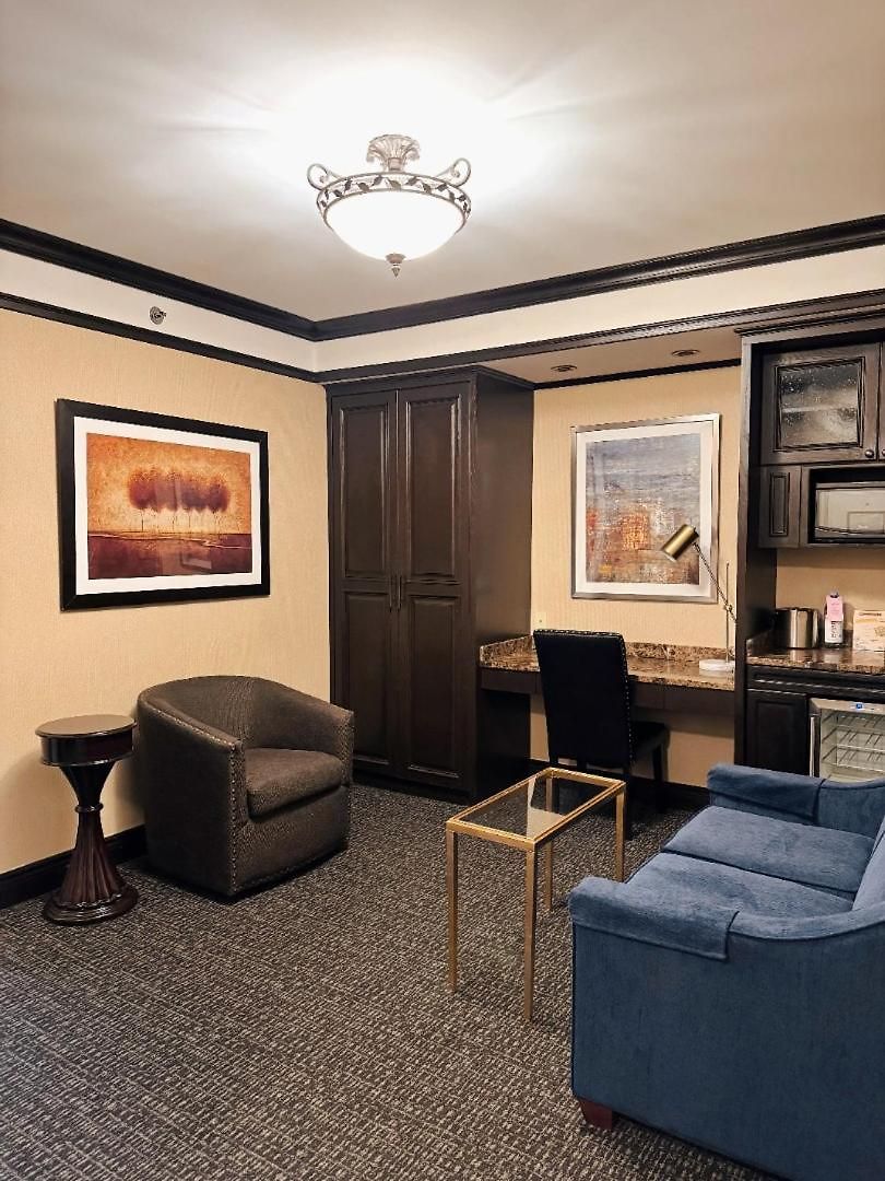 Hotel Lucerne 4*