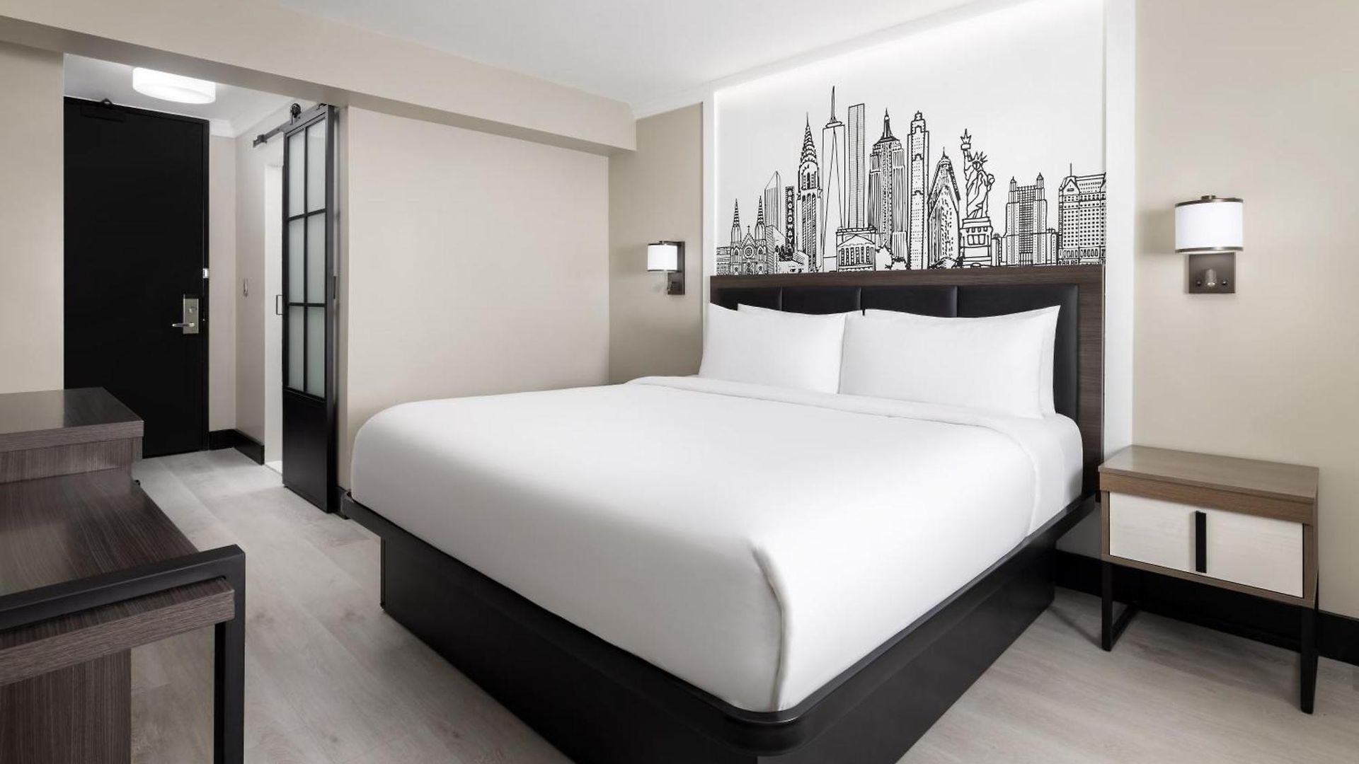 The Manhattan At Times Square Hotel 4*