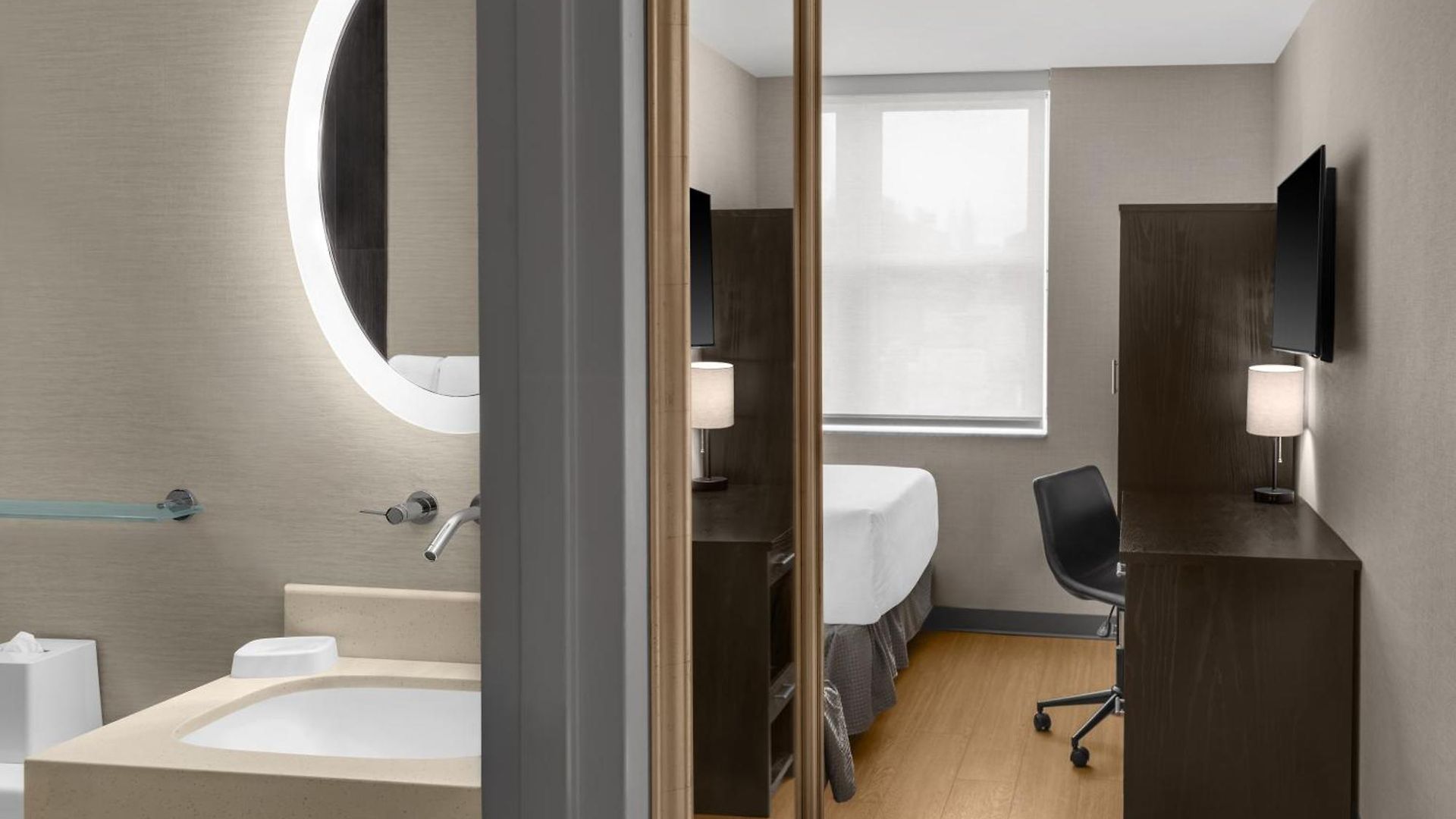 Solita Soho 3*