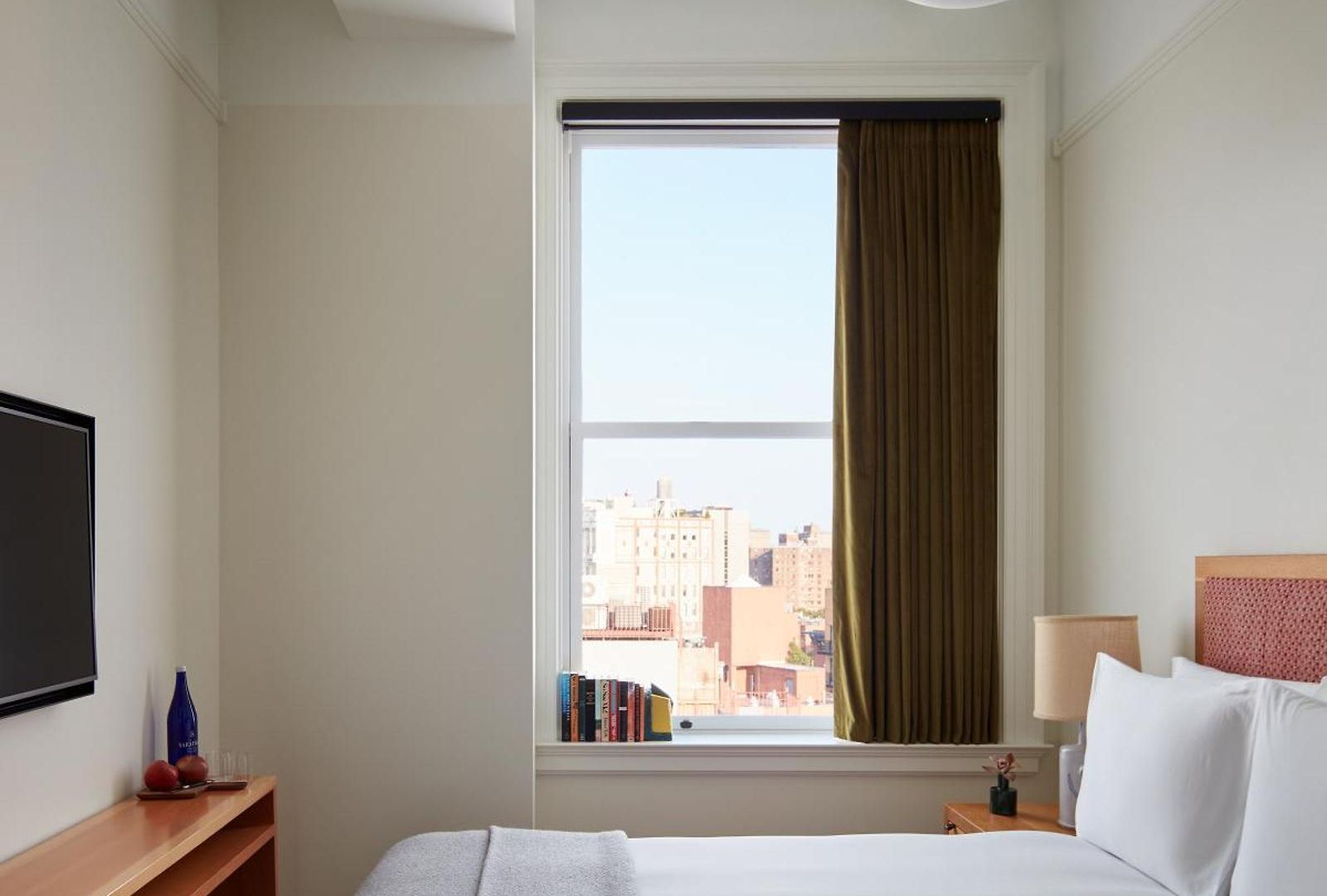 Nine Orchard Hotel 4*