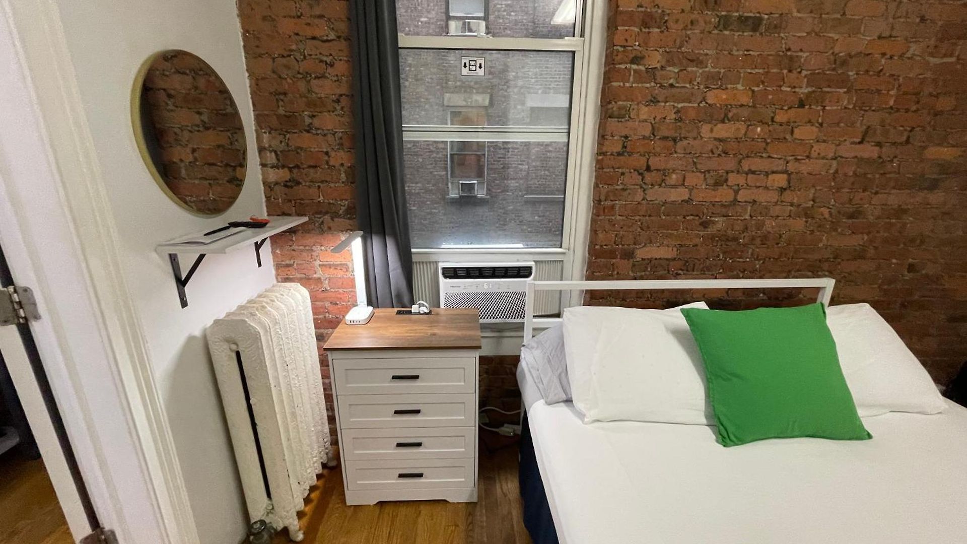 Nest 1 Bedroom With Kitchenette New York