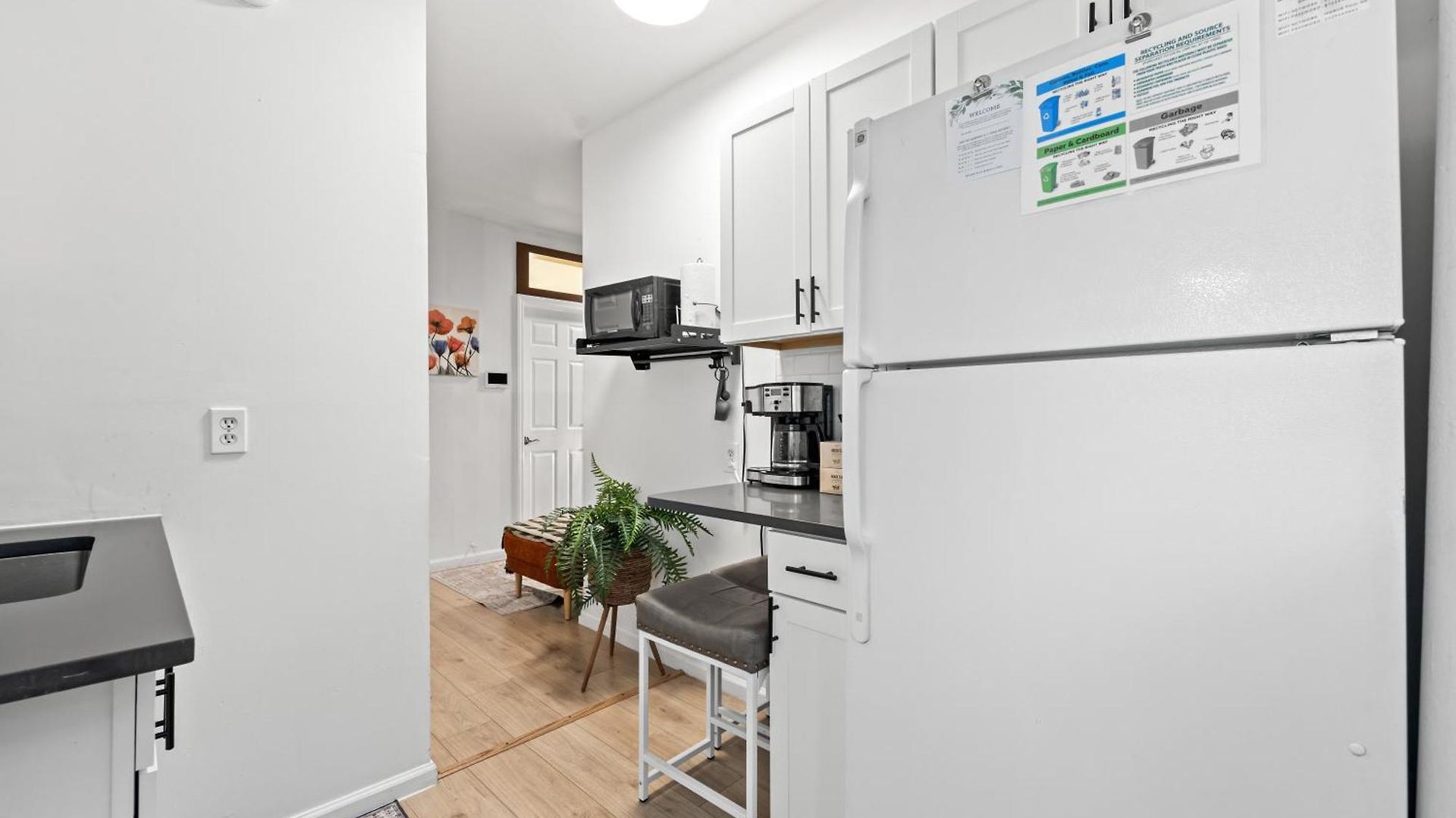 2br In Times Square Near Restaurants Apartment