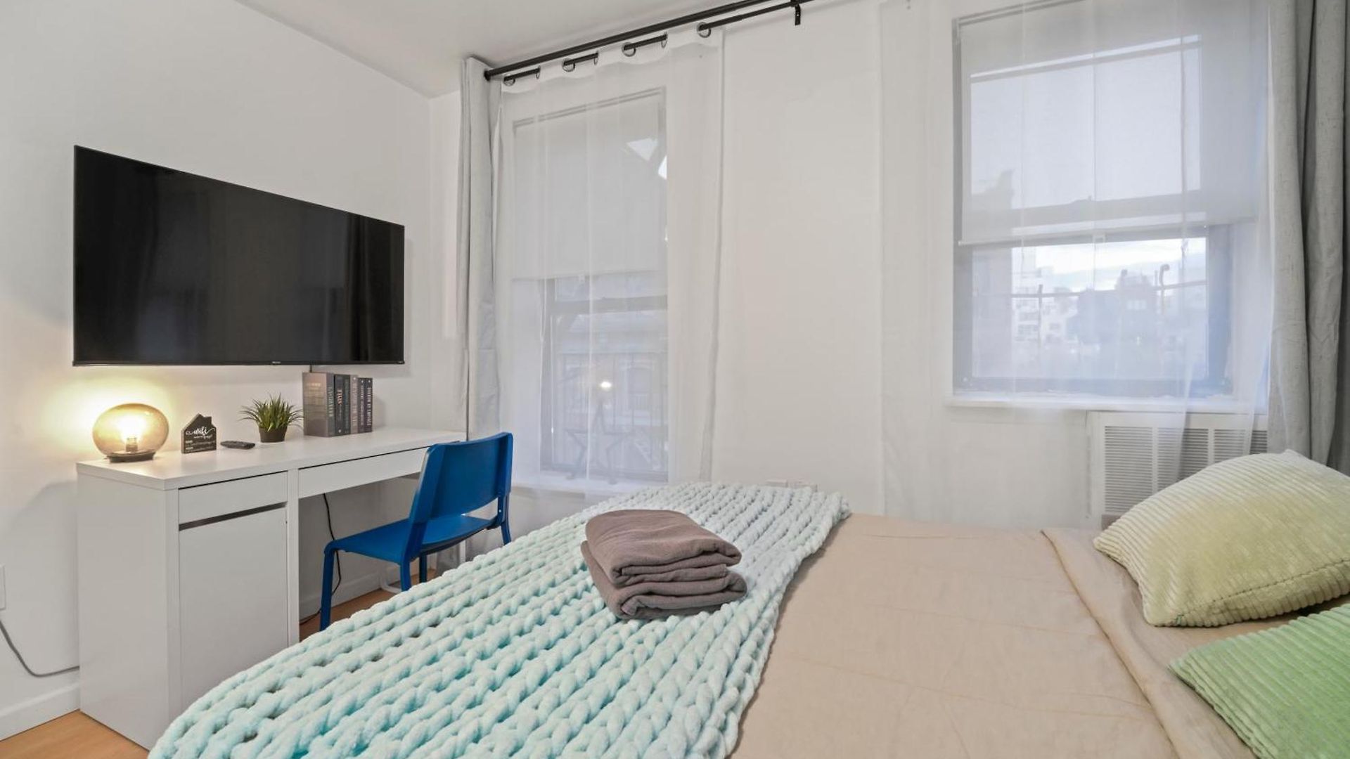 Spacious 4br In Lower Manhattan New York