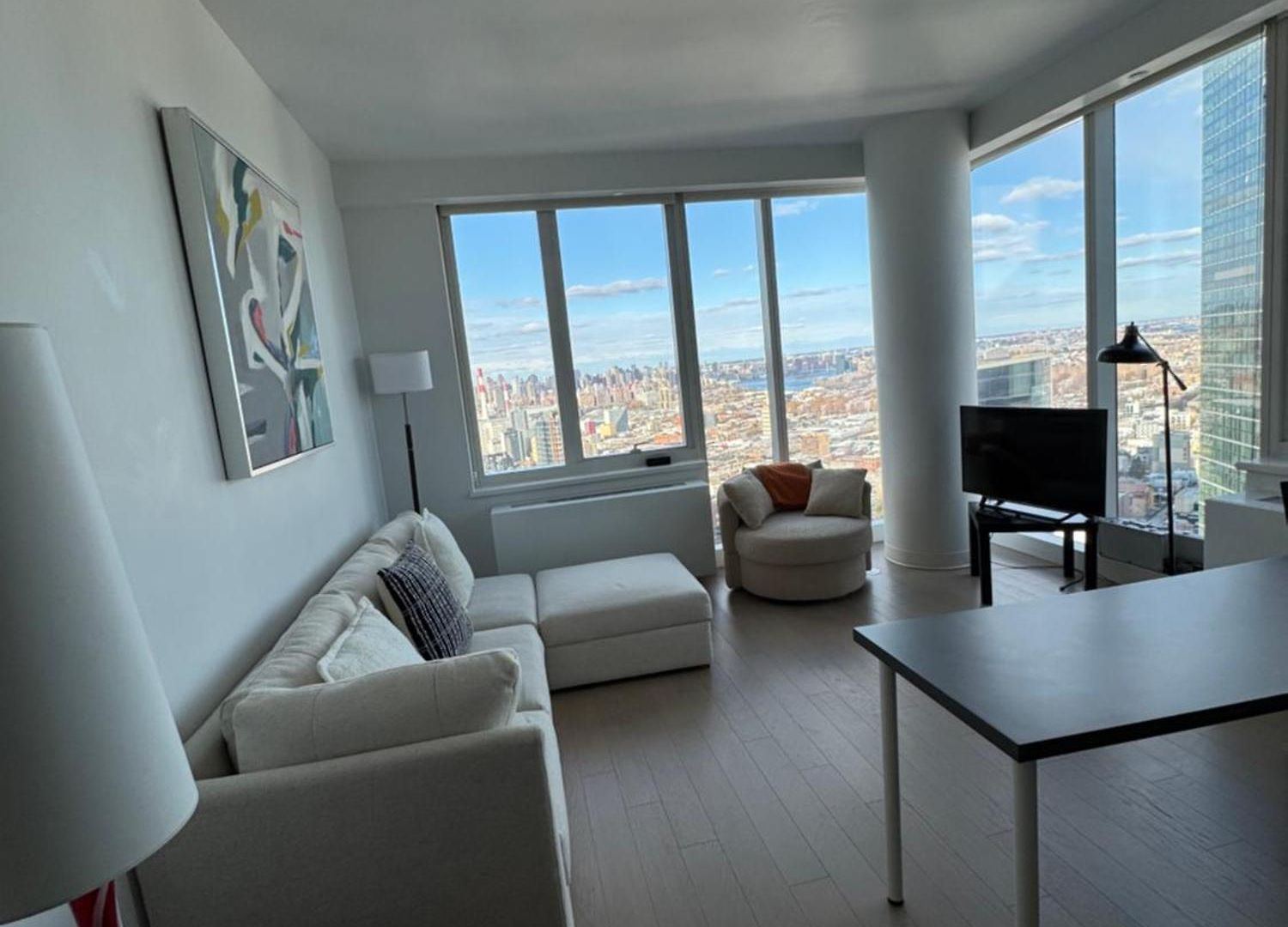 Apartment Luxury 2 Bedrooms 2 Bathrooms Corner Breathtaking Views Modern Retreat
