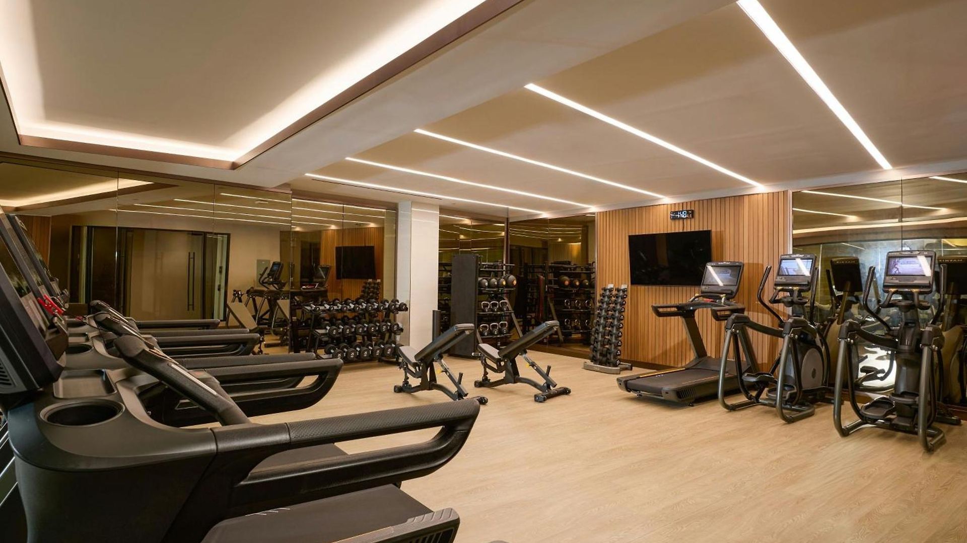 The Westin Flushing Laguardia Airport 4*