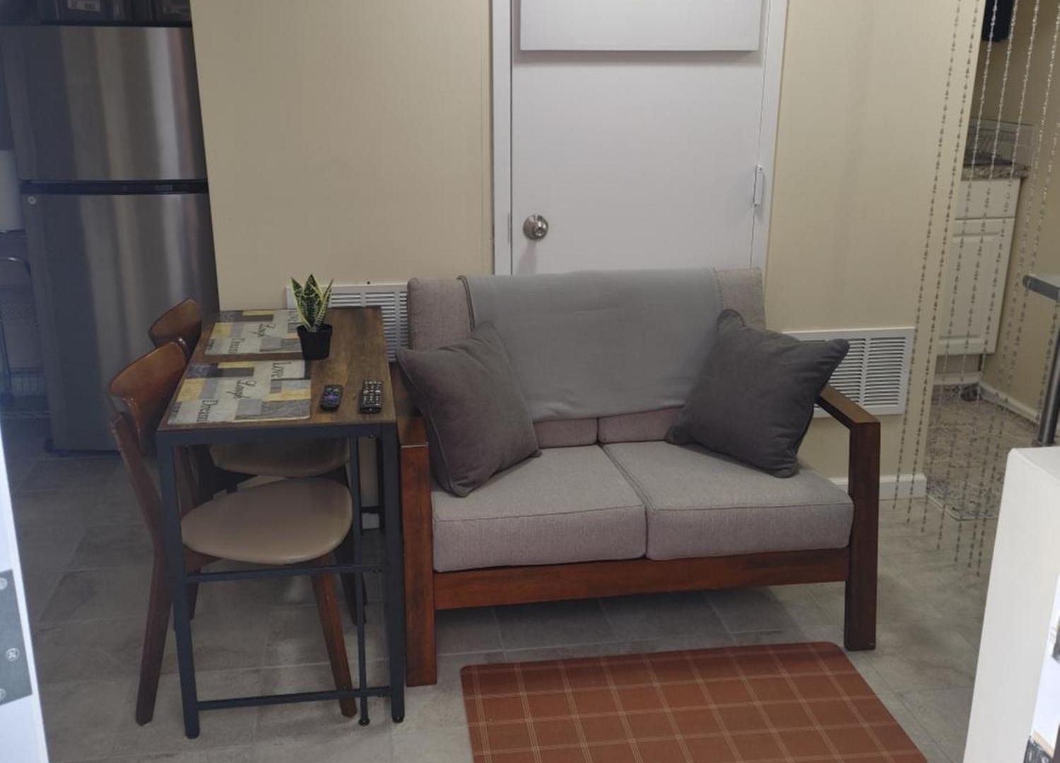 In A Quiet Peaceful Area. Apartment New York