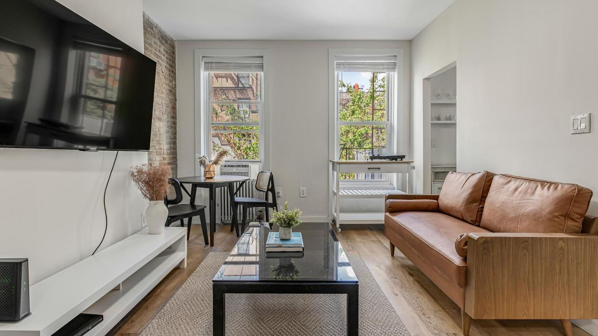 Time Square Apartment