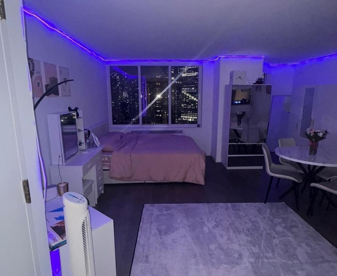 Loft In With Ameneties Building Location In Midtown Apartment *