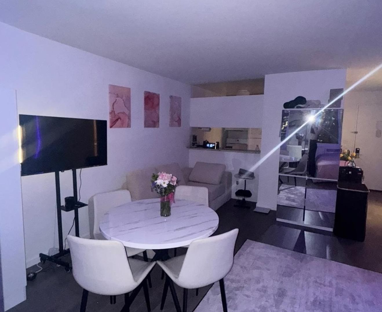 Loft In With Ameneties Building Location In Midtown * New York