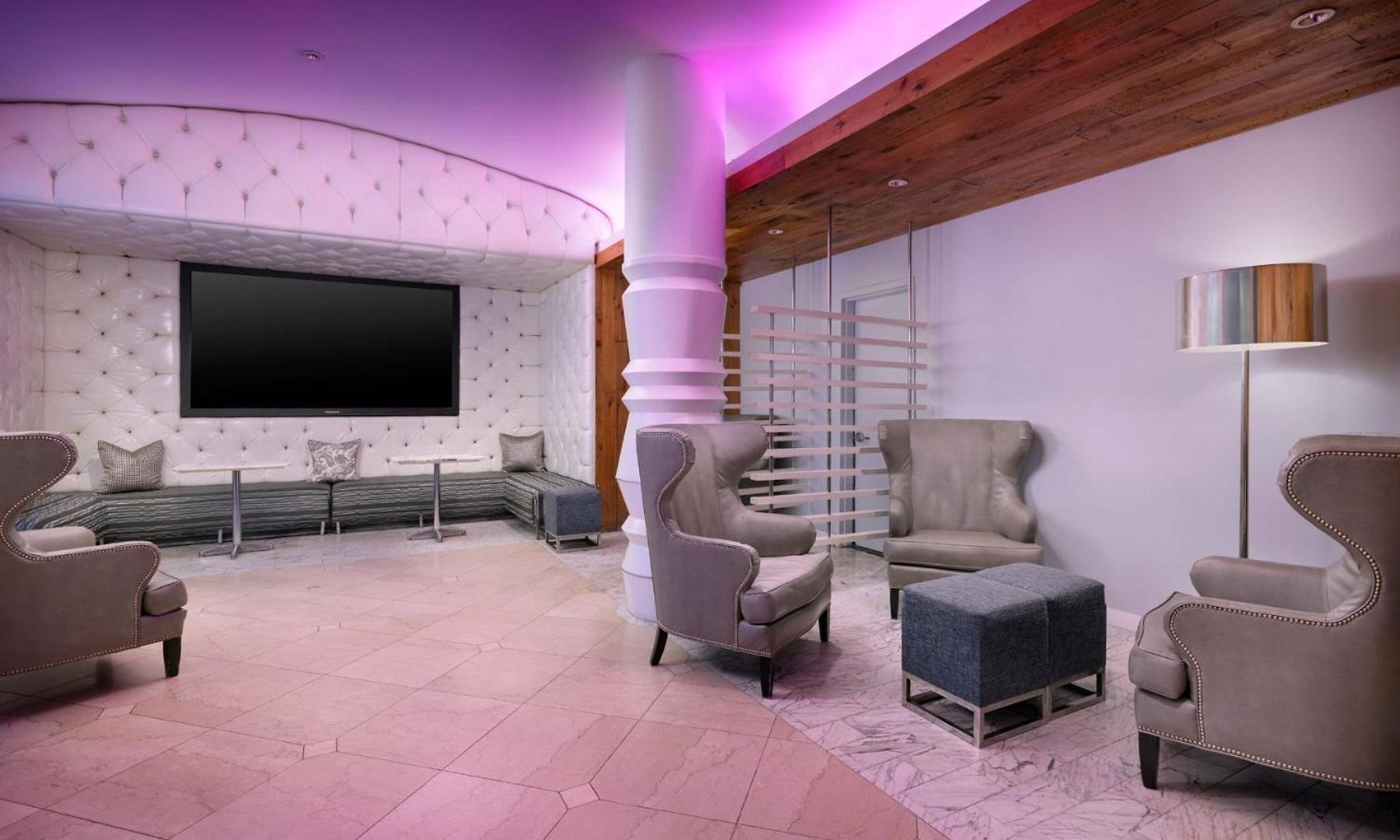 The Gallivant Times Square 4*