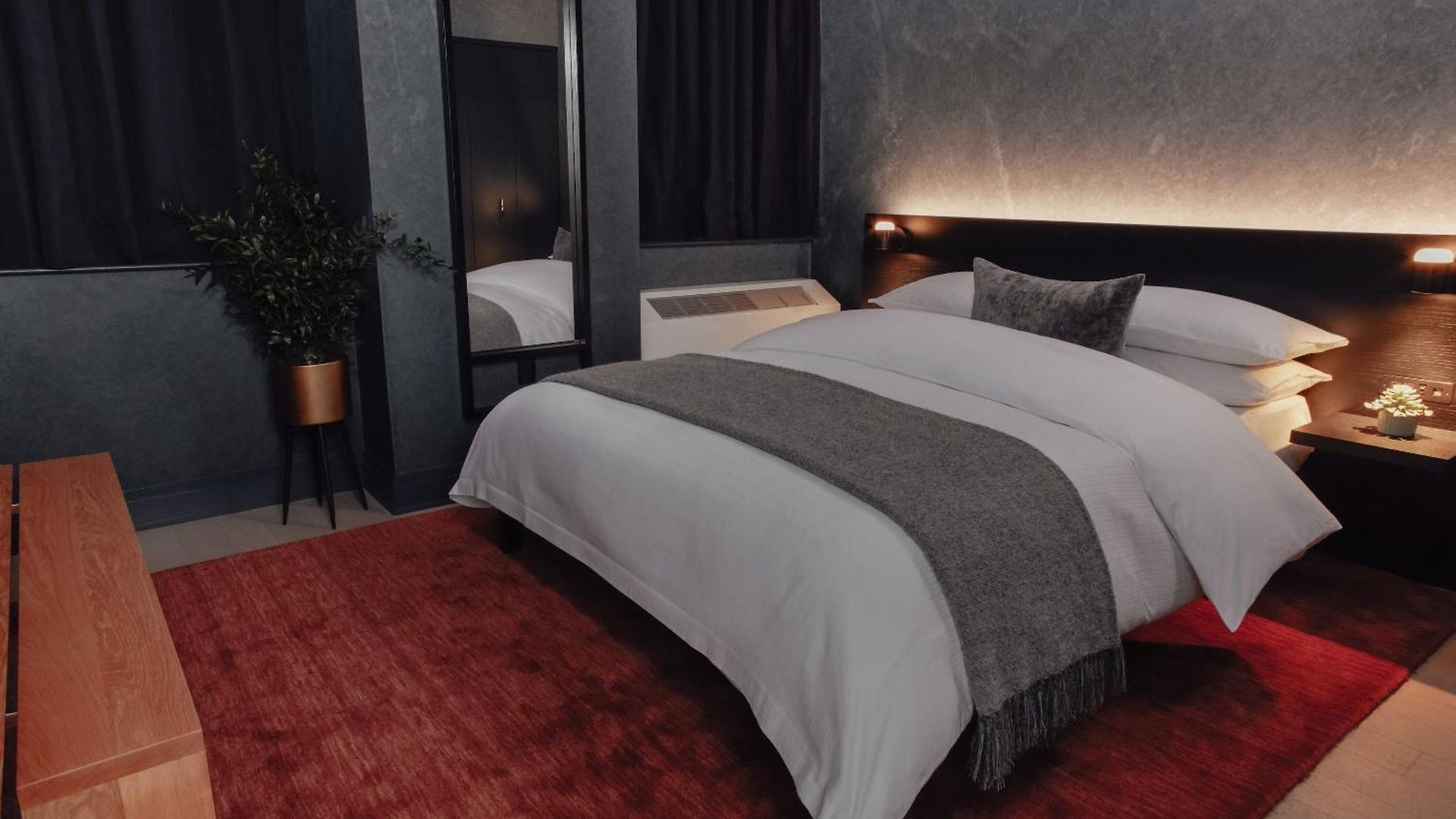 Mint House 70 Pine By Kasa Hotel New York