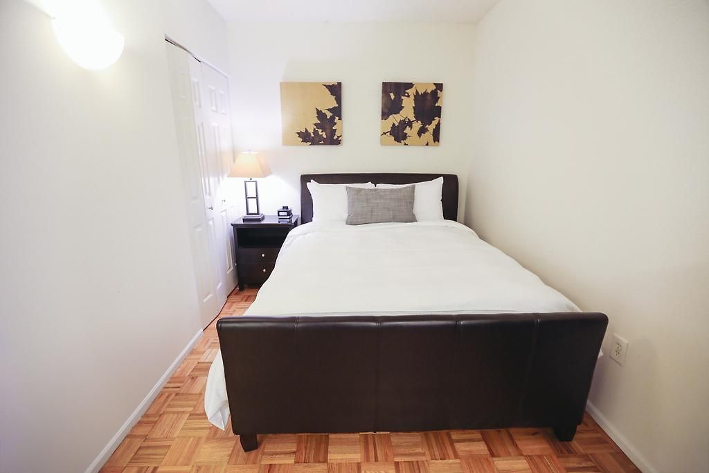 Liberty Towers - A Premier Furnished * New York