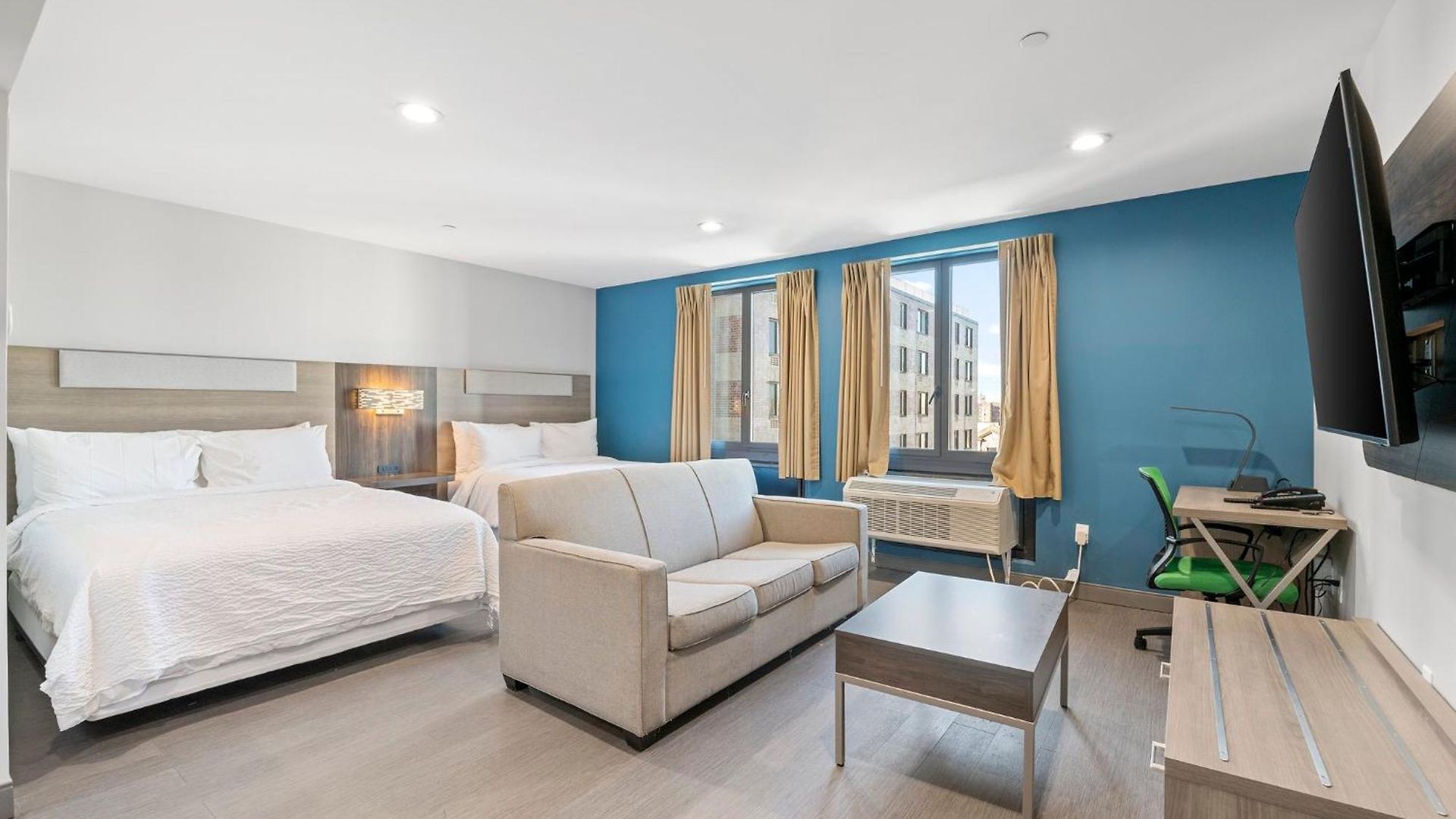 Express & Bronx - Barnabas Area By Ihg Hotel