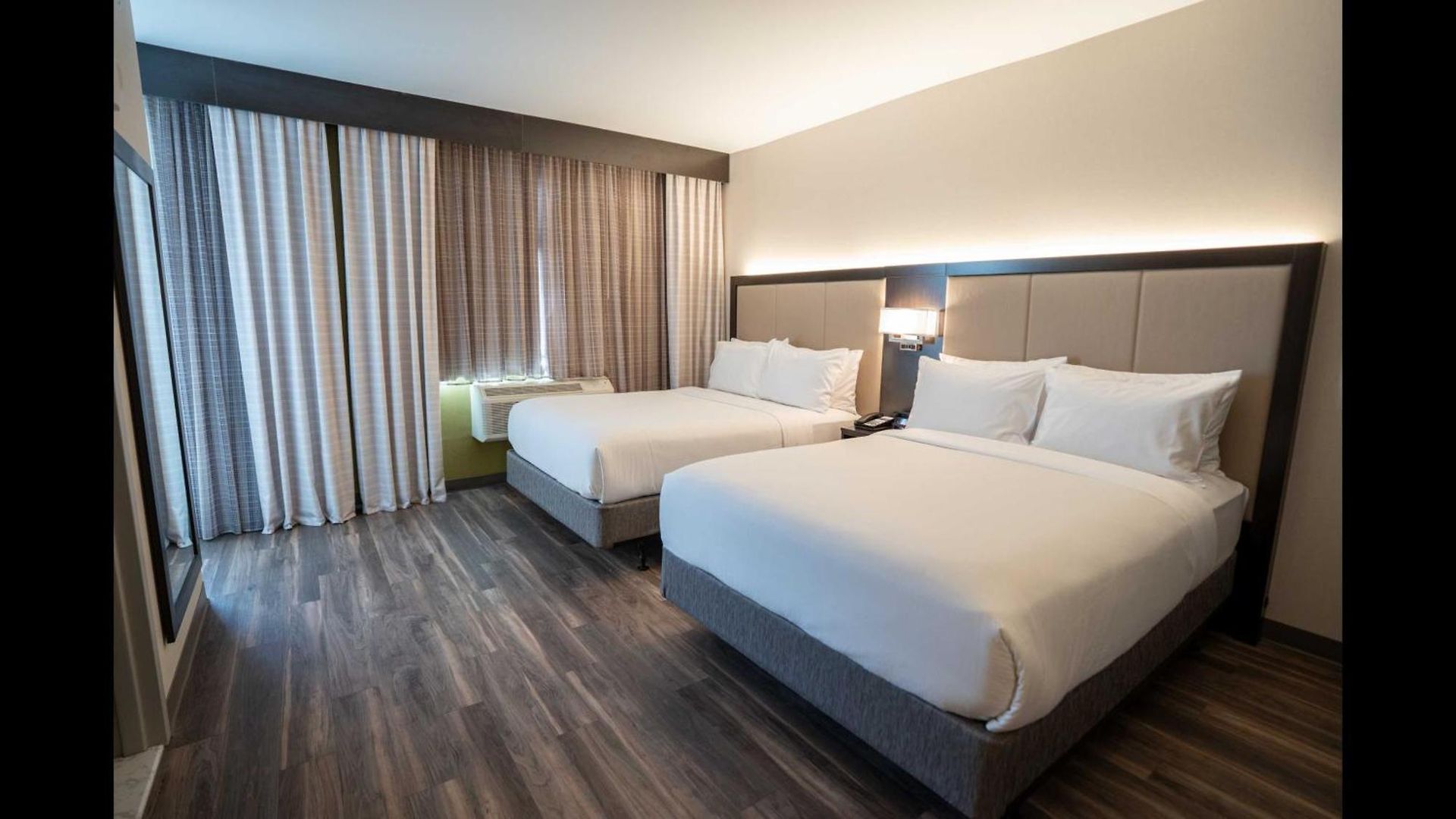 Express Long Island E - By Ihg 3*