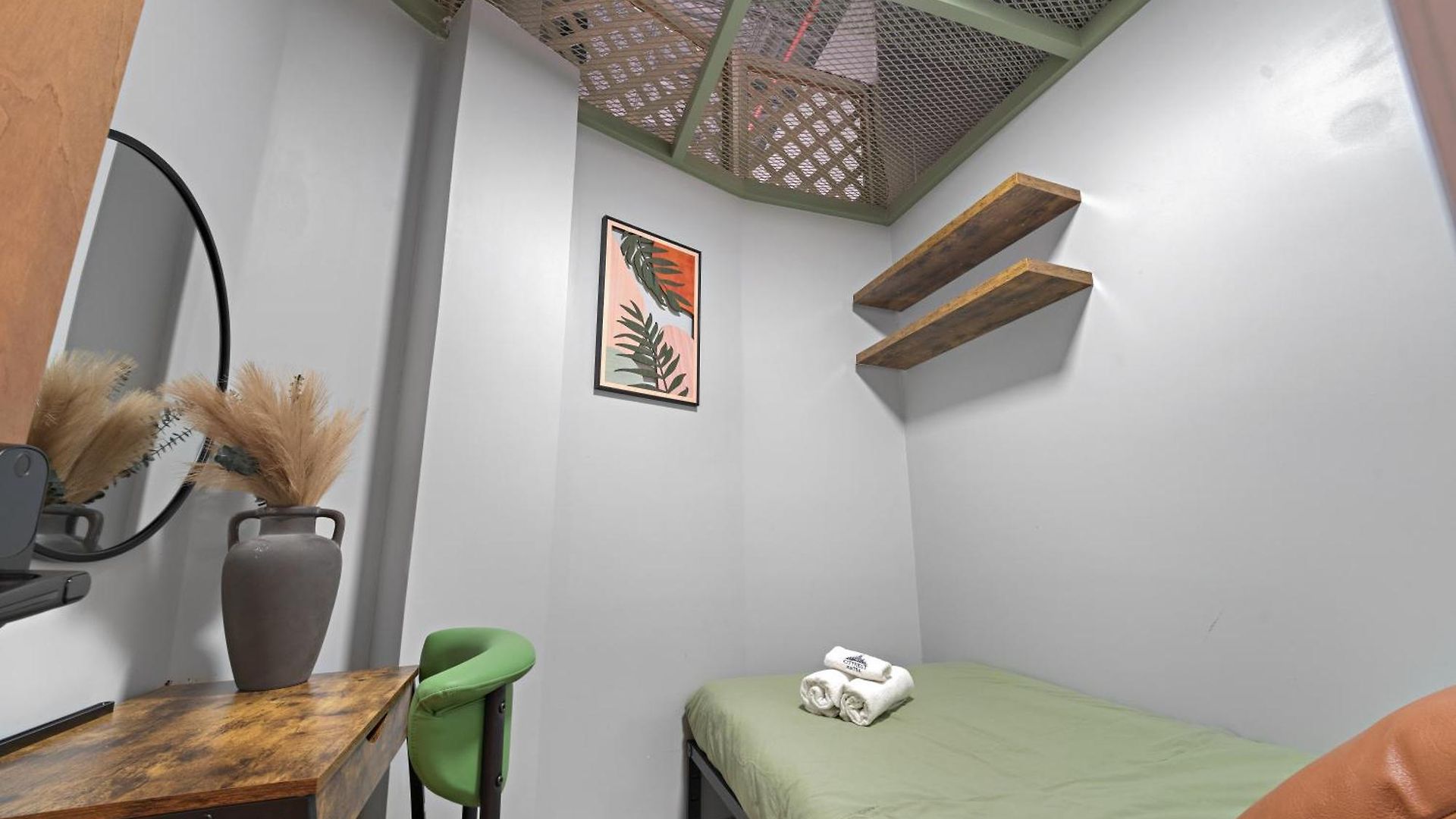 Citynest Hotel 4*