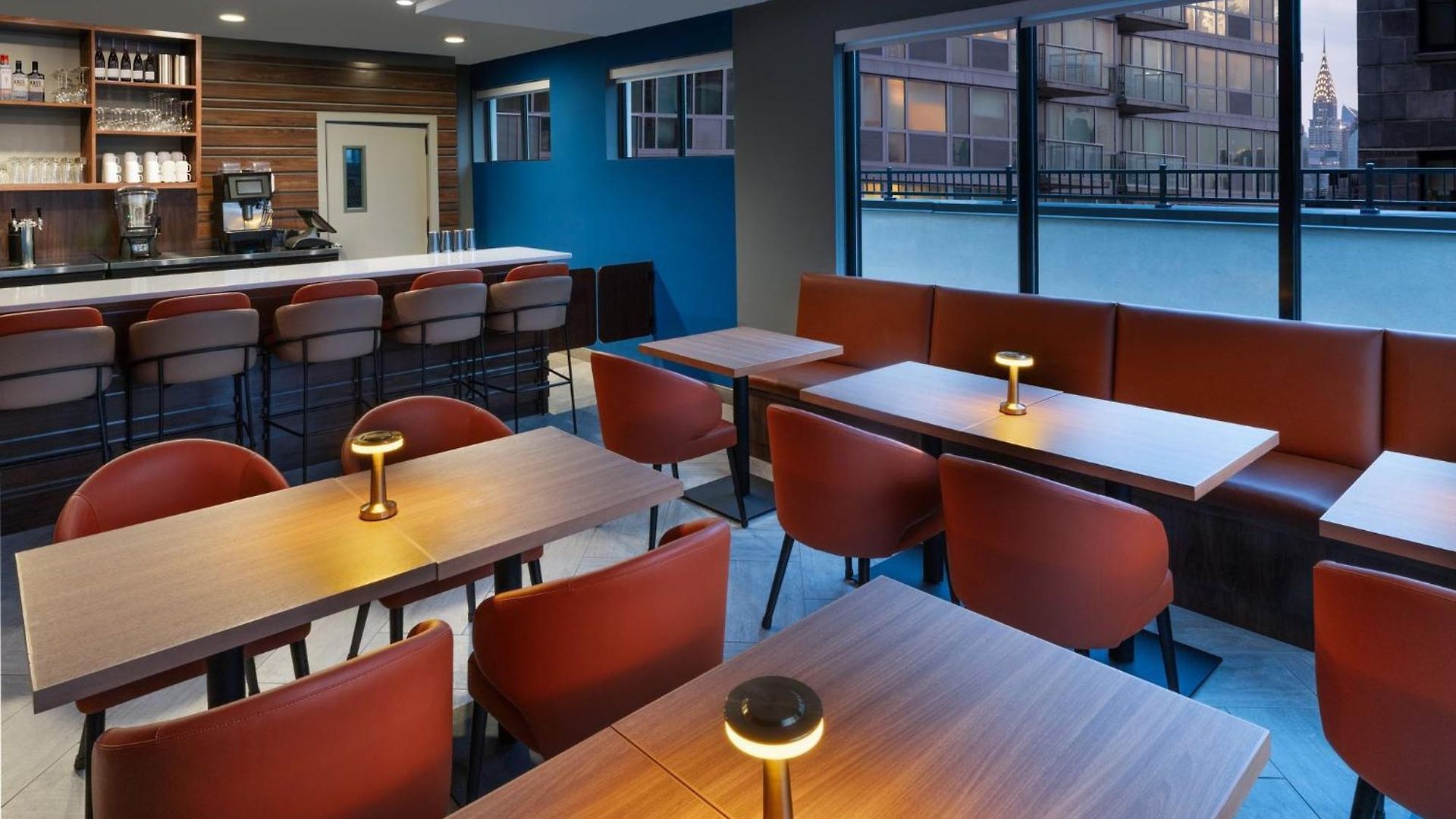 Even Long Island - By Ihg 3*