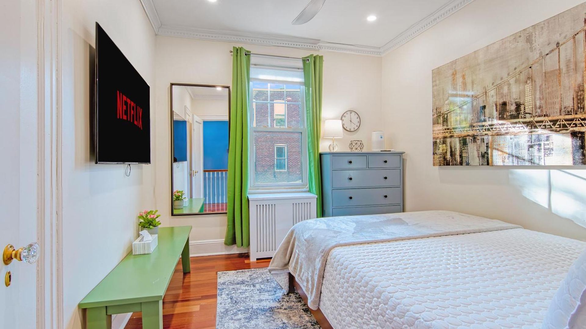 Brooklyn Gem 3 Blocks To Prospect Park - 3 King Beds 1 Queen, Free Parking, Holiday home *