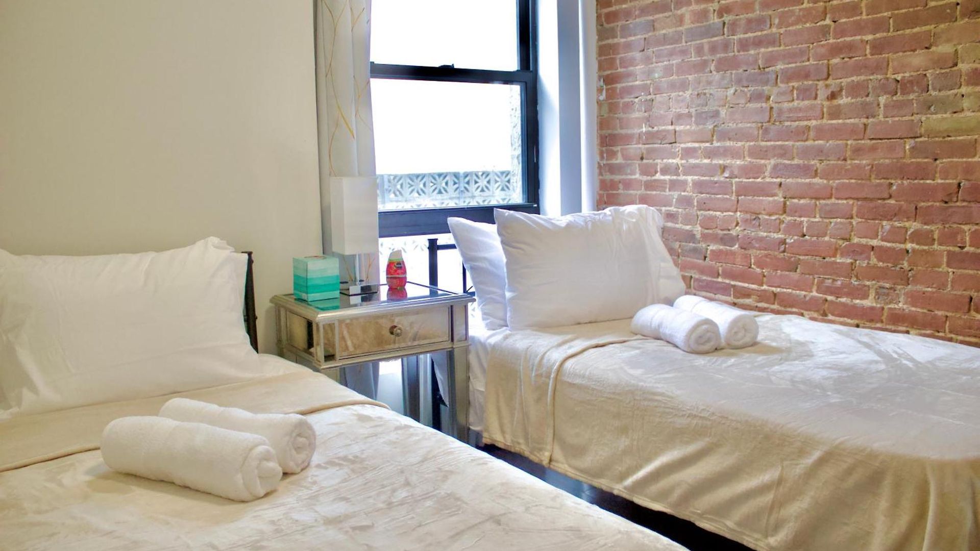In Times Square! 2-bedroom New York