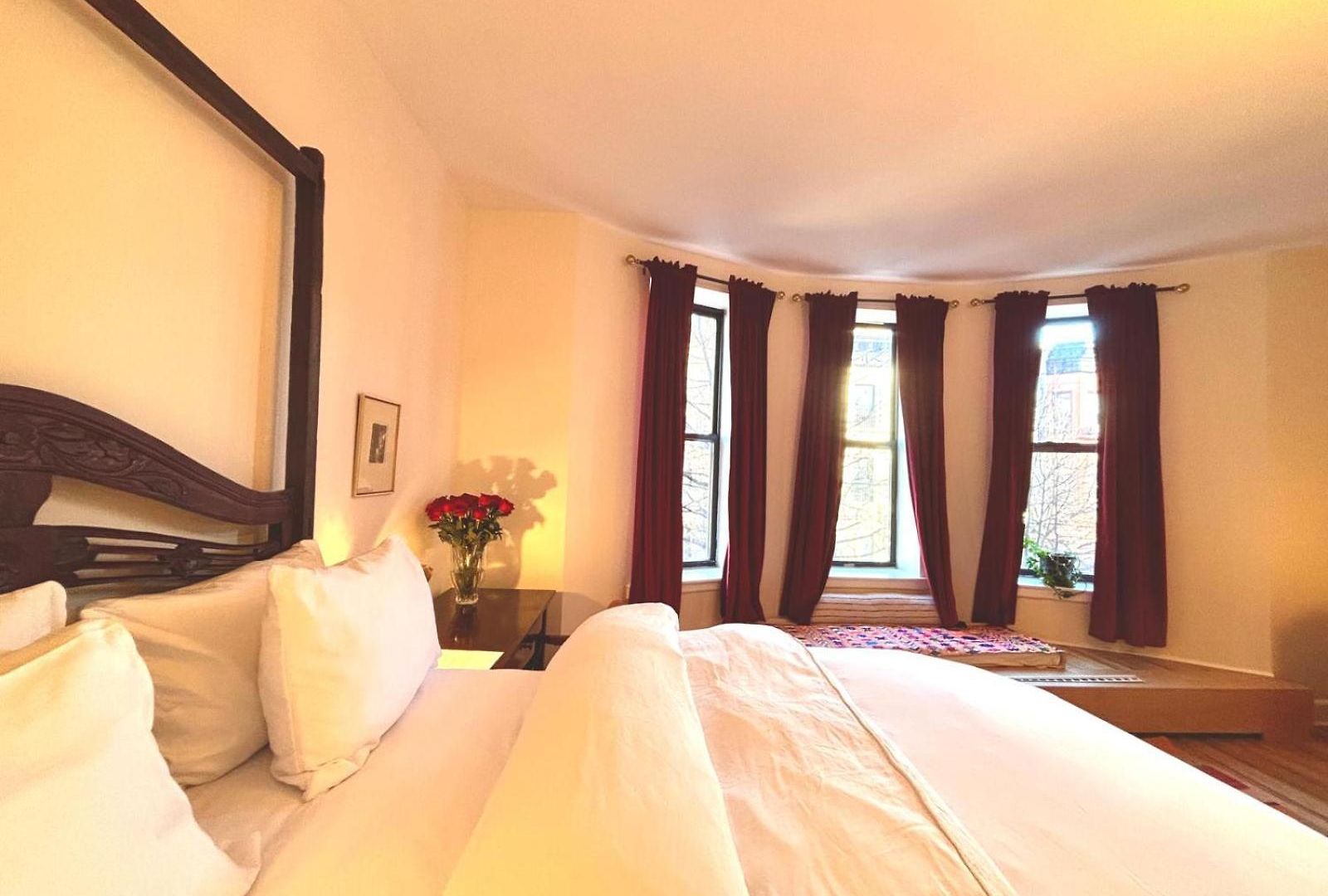 Luxurious Bedroom Homestay