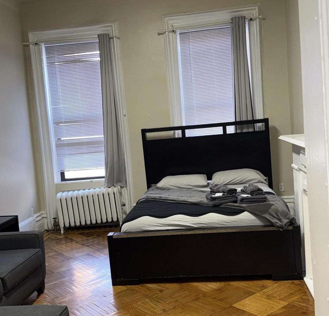 2 * New York