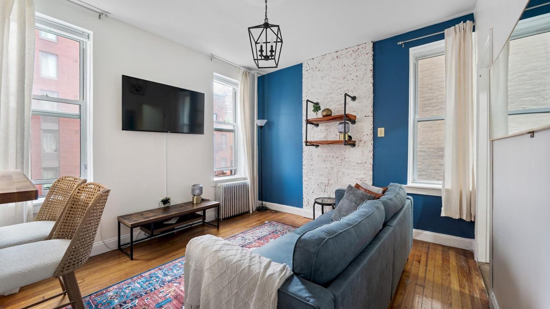Spacious 2br On The Upper East Side Steps From Park Apartment