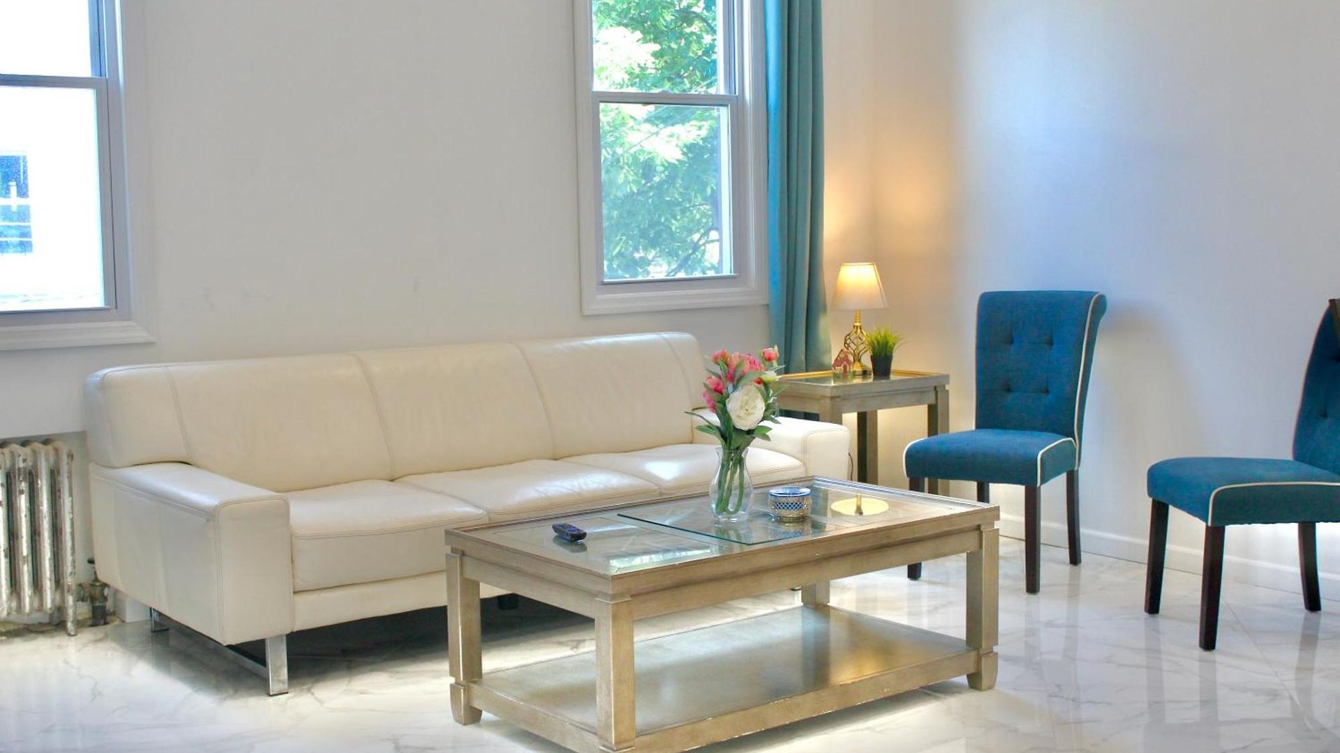 Apartment 15 Minutes From Manhattan 2-bedroom In Lic Astoria Queens New York
