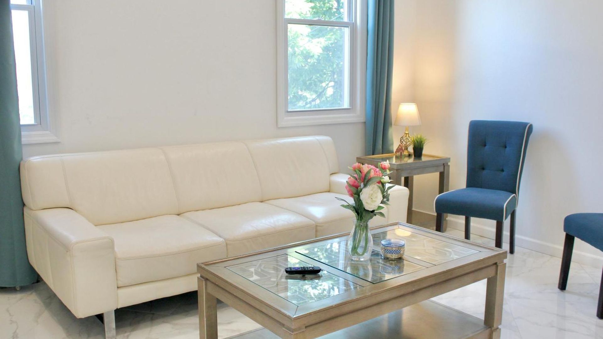 Apartment 15 Minutes From Manhattan 2-bedroom In Lic Astoria Queens New York