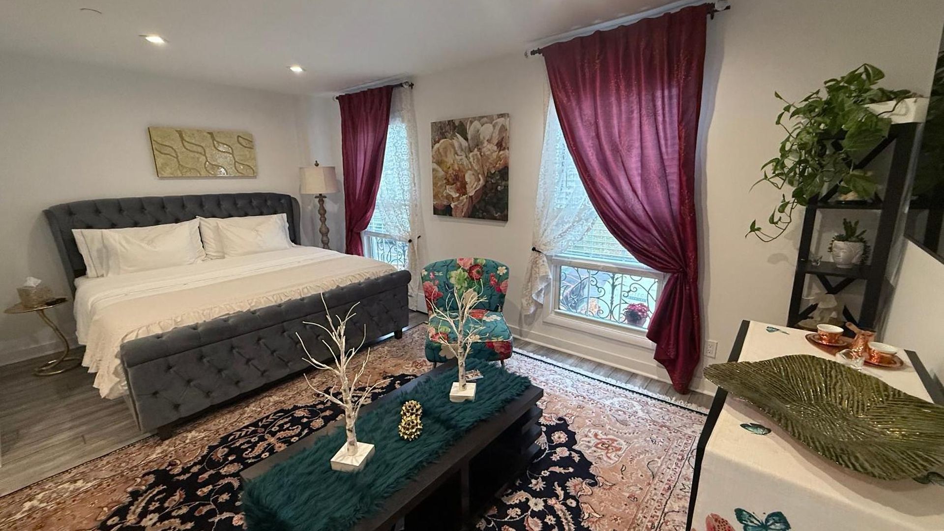 Eleni's Charming Apartment