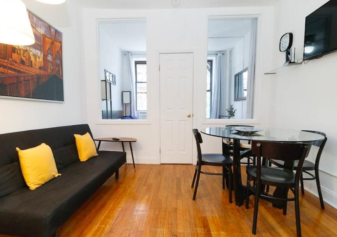 Outdoor Space Washer Dryer Dishwasher 3beds Apt, June To Aug 90 Days Required * New York