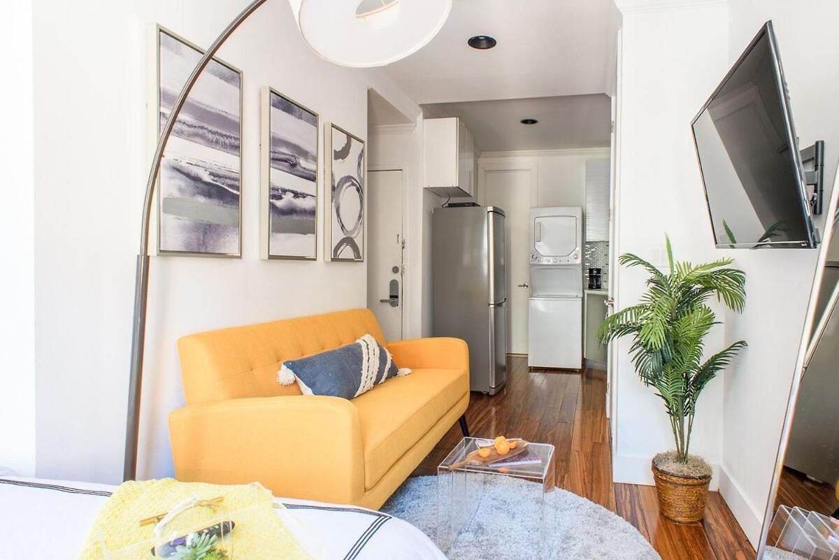 Apartment 24-16 Gramercy W D Gramercy