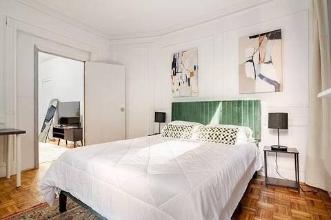 Apartment 89-2r 1br Upper East Side New York