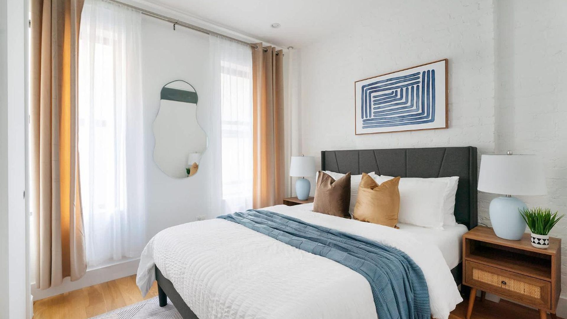 1290-7 New Renovated 2 Bedrooms In Ues Apartment *