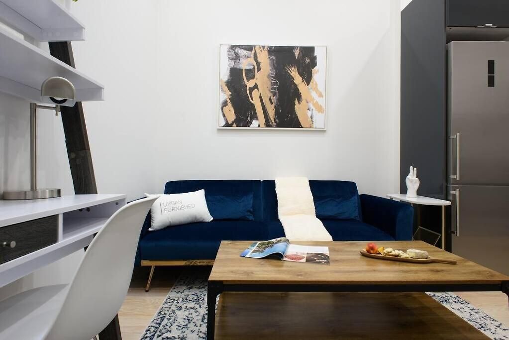 Apartment 78-4d Quality 1br W&d Skylight By Park