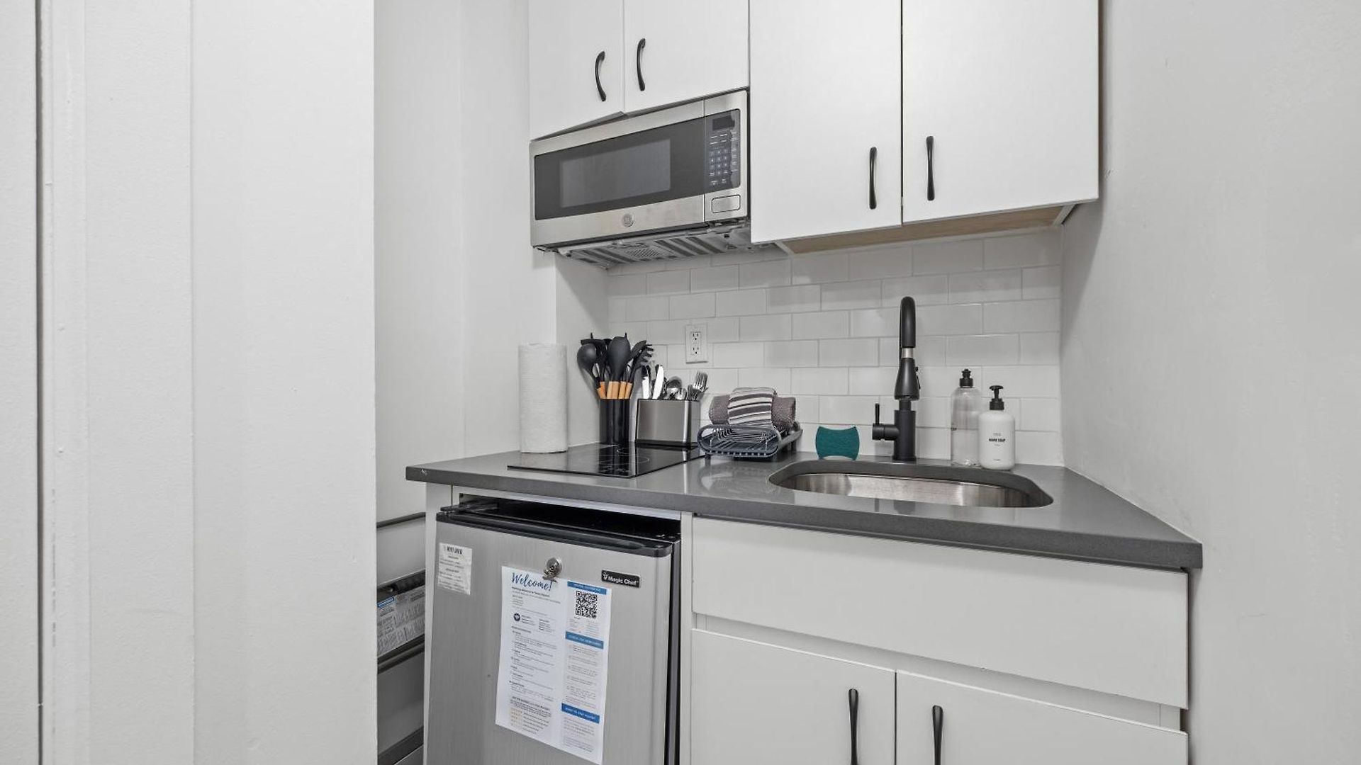Highly Recommended Near Times Square Apartment New York