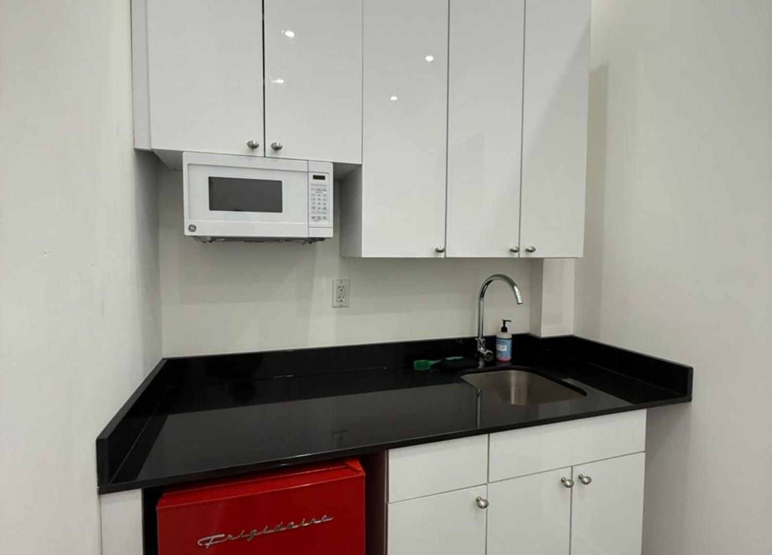 Apartment 31 Street Broadway New York