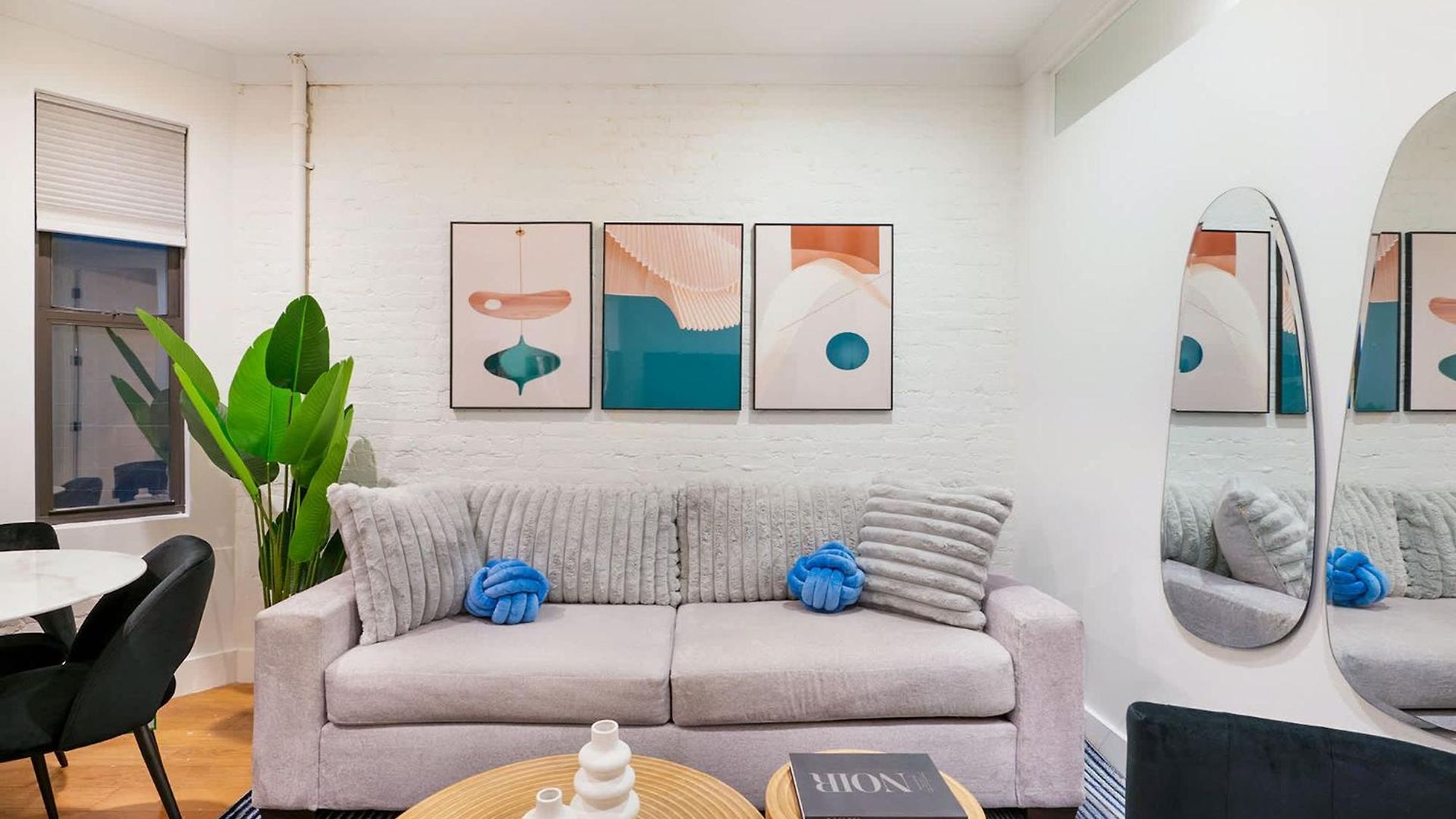 1290-8 New Renovated 2 Bedrooms In Ues Apartment