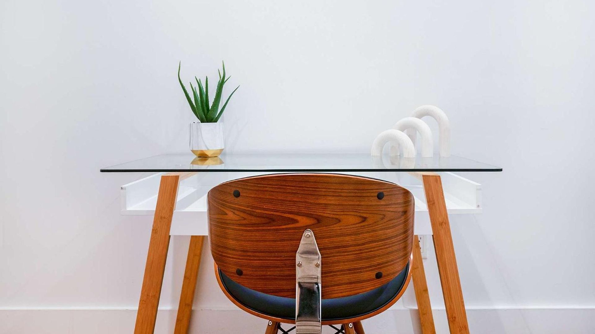 1290-8 New Renovated 2 Bedrooms In Ues Apartment